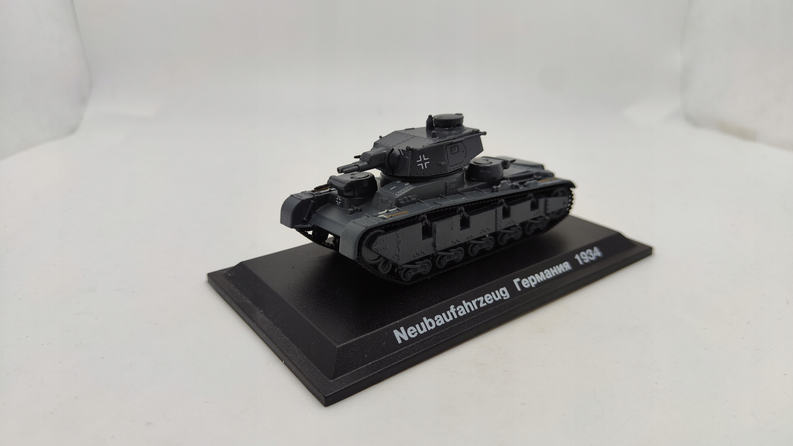 Neubaufahrzeug 1934 Tanky světa 1:72 Ri