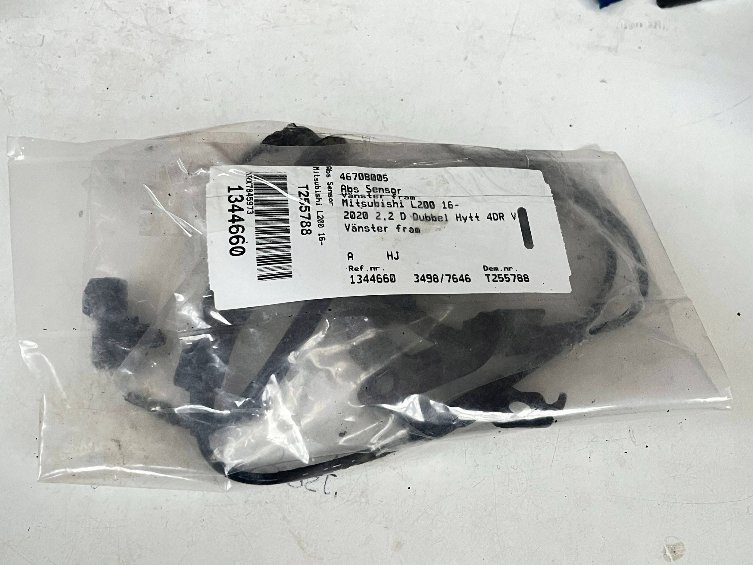sensor PREDKOSCI wheels ABS MITSUBISHI L200 4670B005 @A