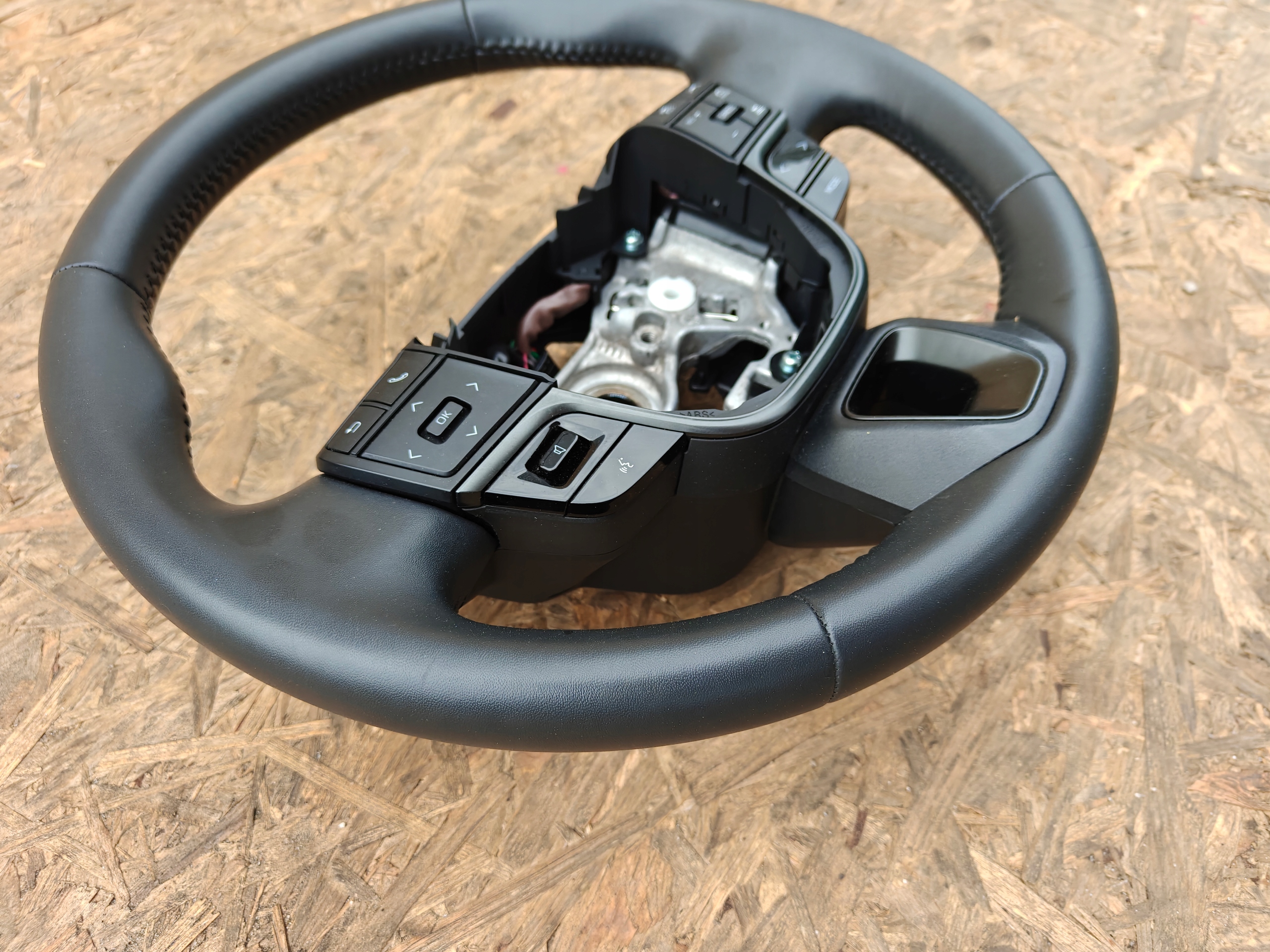 lenkrad TOYOTA C-HR II 2 X2 Original 45100-4140