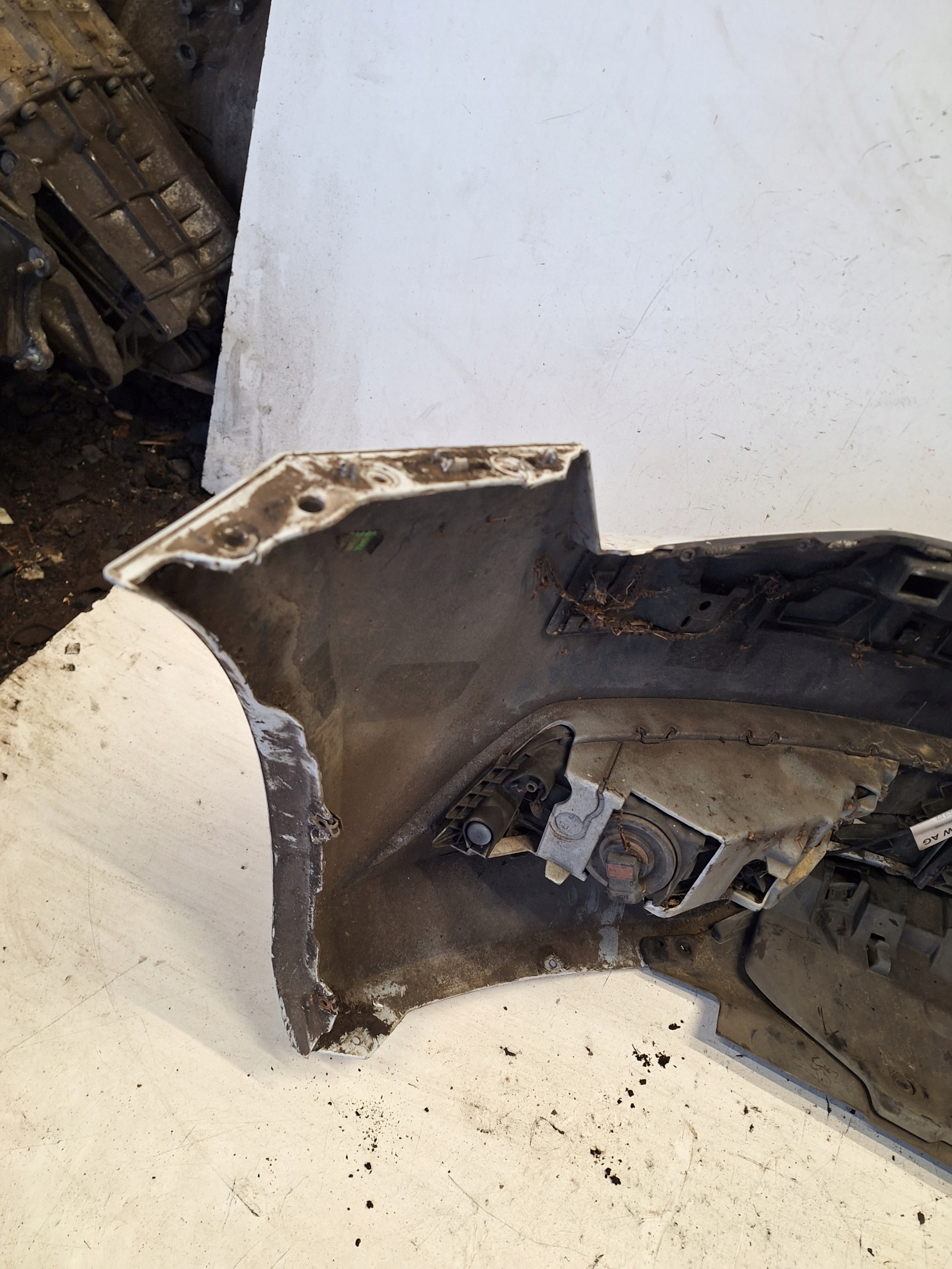 SKODA SUPERB III 15-19 bumper LF9E