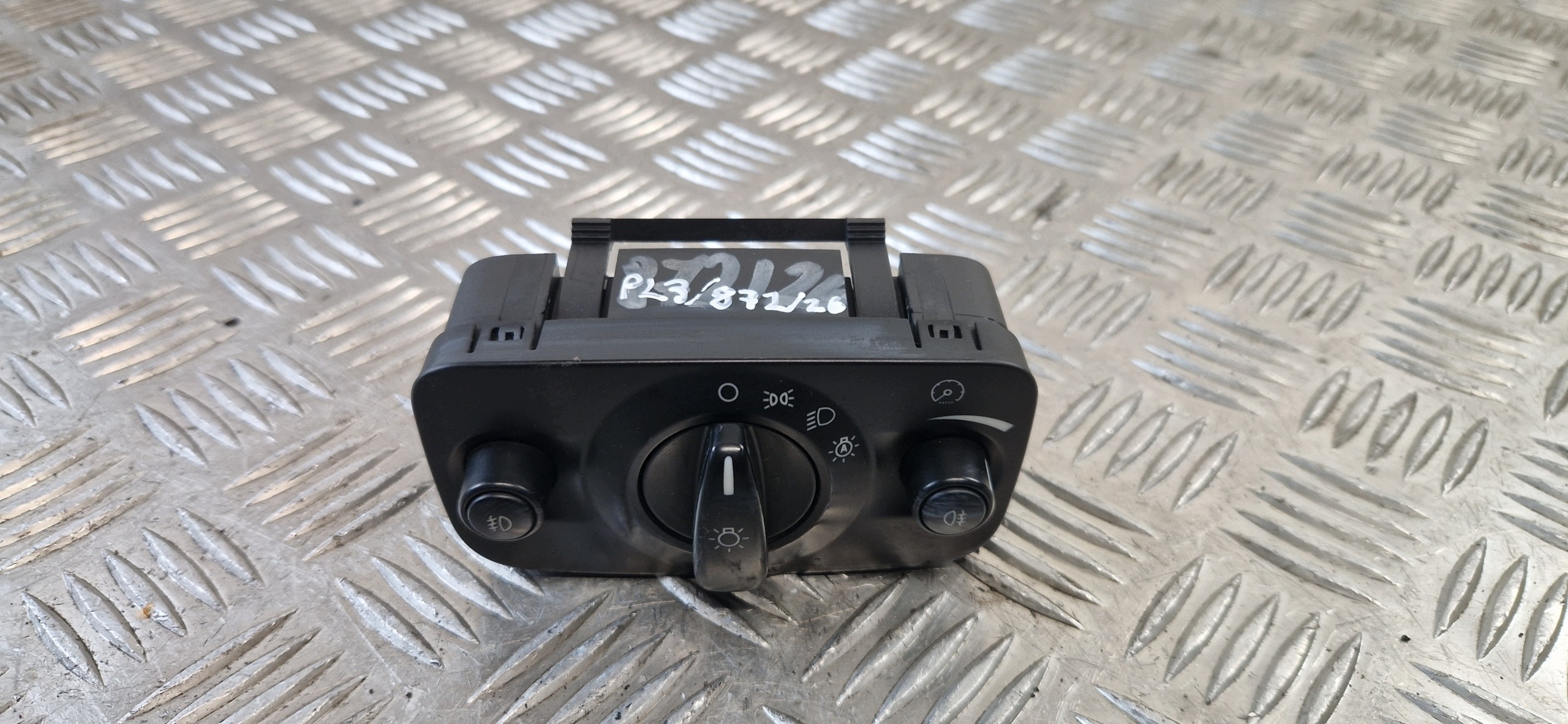 interruttore luci FORD MONDEO 2008r 04066465