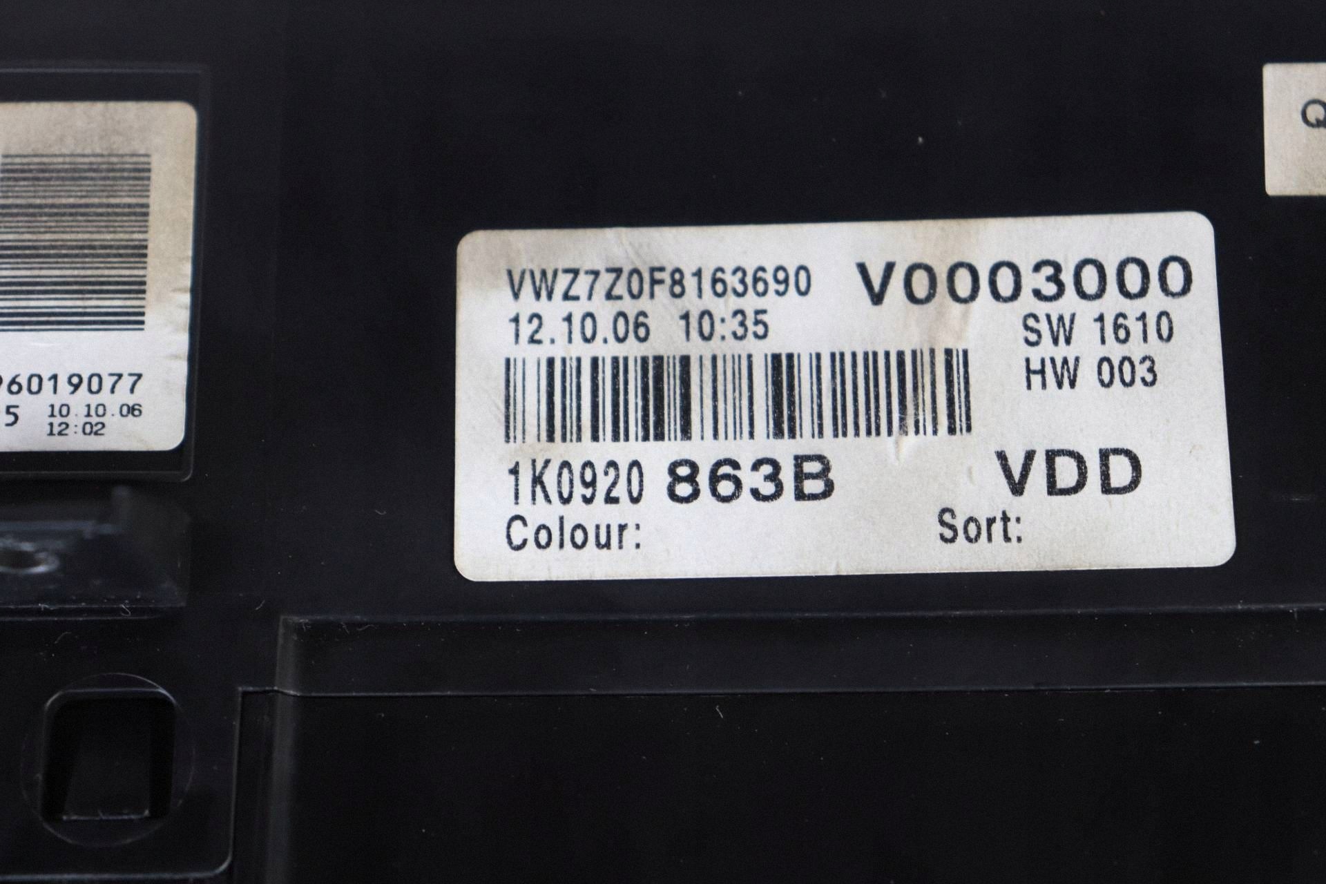 VW GOLF V dials dials PREDKOSCIOMIERZ DIESEL 1K0920863B EUROPA