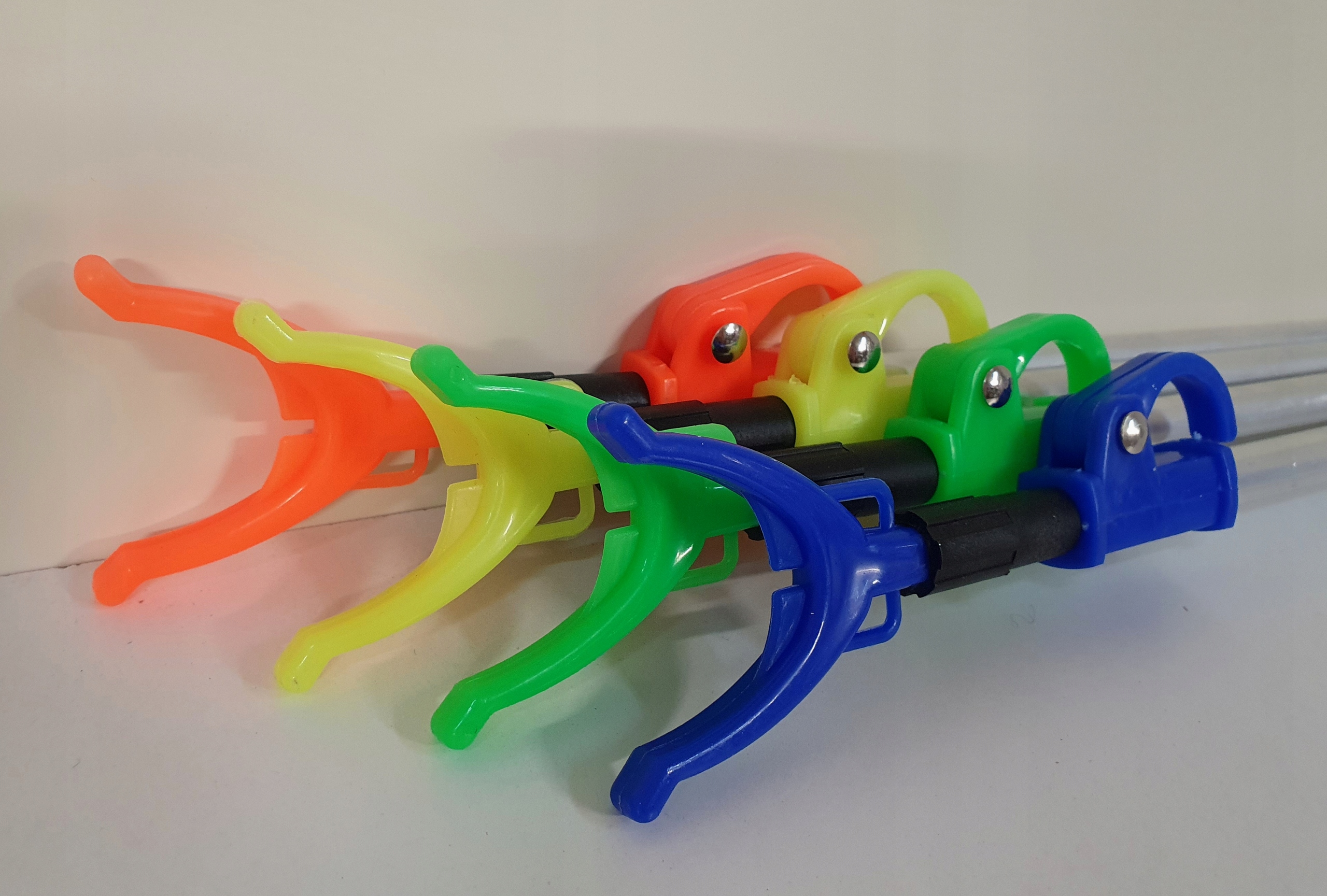 PODPÓRKA WĘDKARSKA TELESKOP TELESKOPOWA UCHWYT WIDEŁKI 60/100cm 4 KOLORY Marka FL