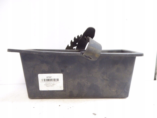 Astra II g бардачок багажника