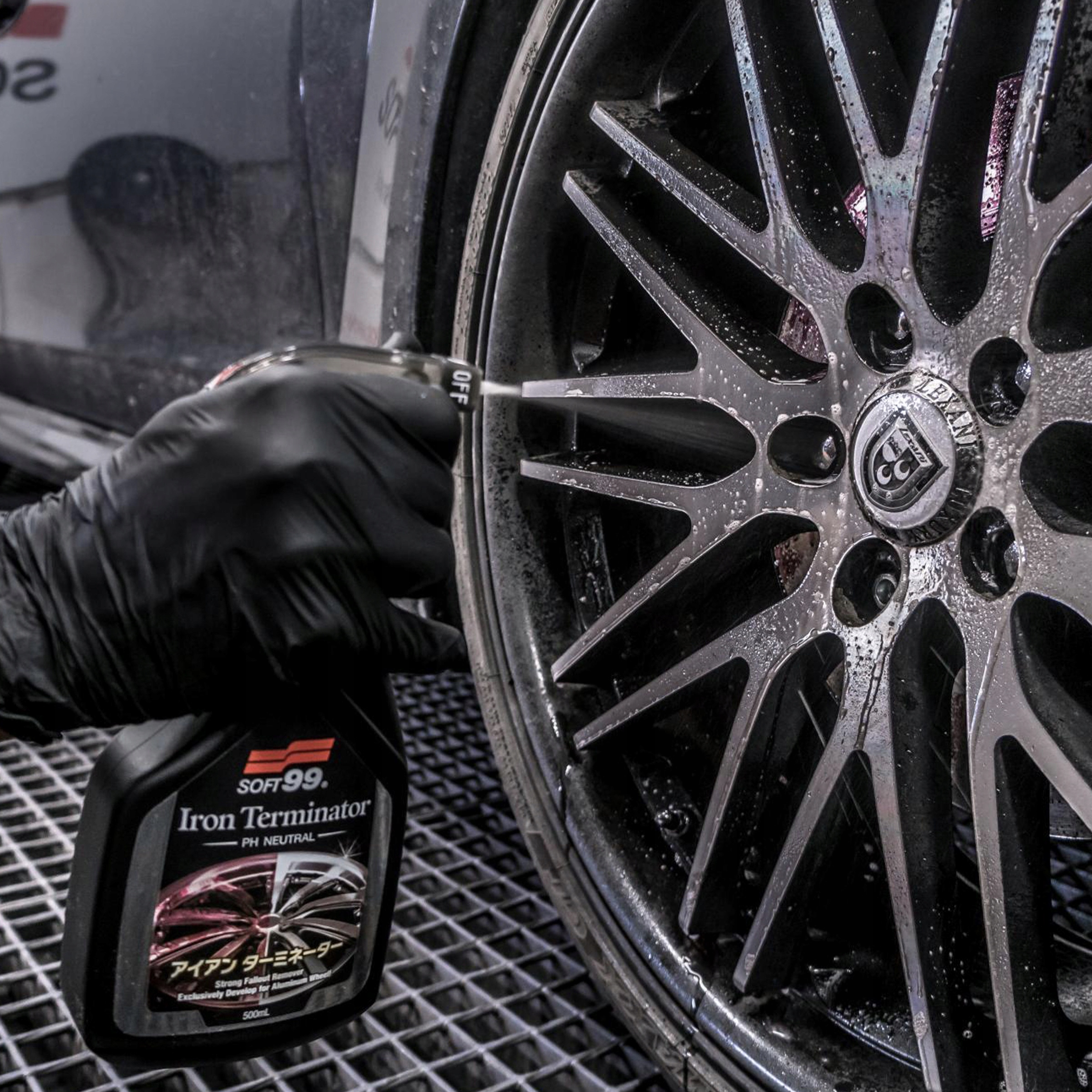 SOFT99 IRON TERMINATOR DEIRONIZER KRWAWIĄCA FELGA Pojemność opakowania 500 ml