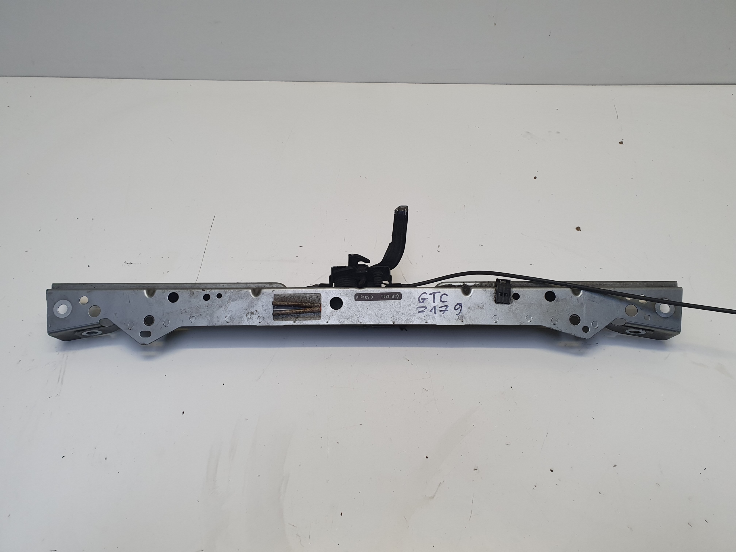 OPEL ASTRA J GTC 3D tension belt upper sider front
