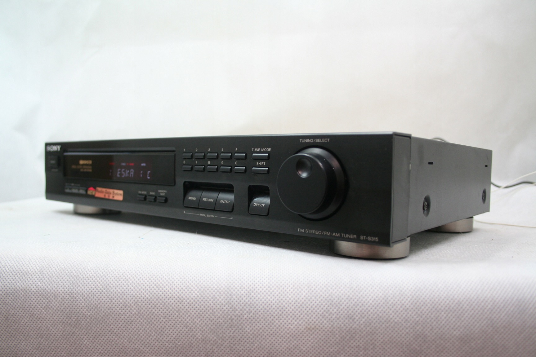 Цифровой радио тюнер Sony TUNER SONY ST-S 315 черный