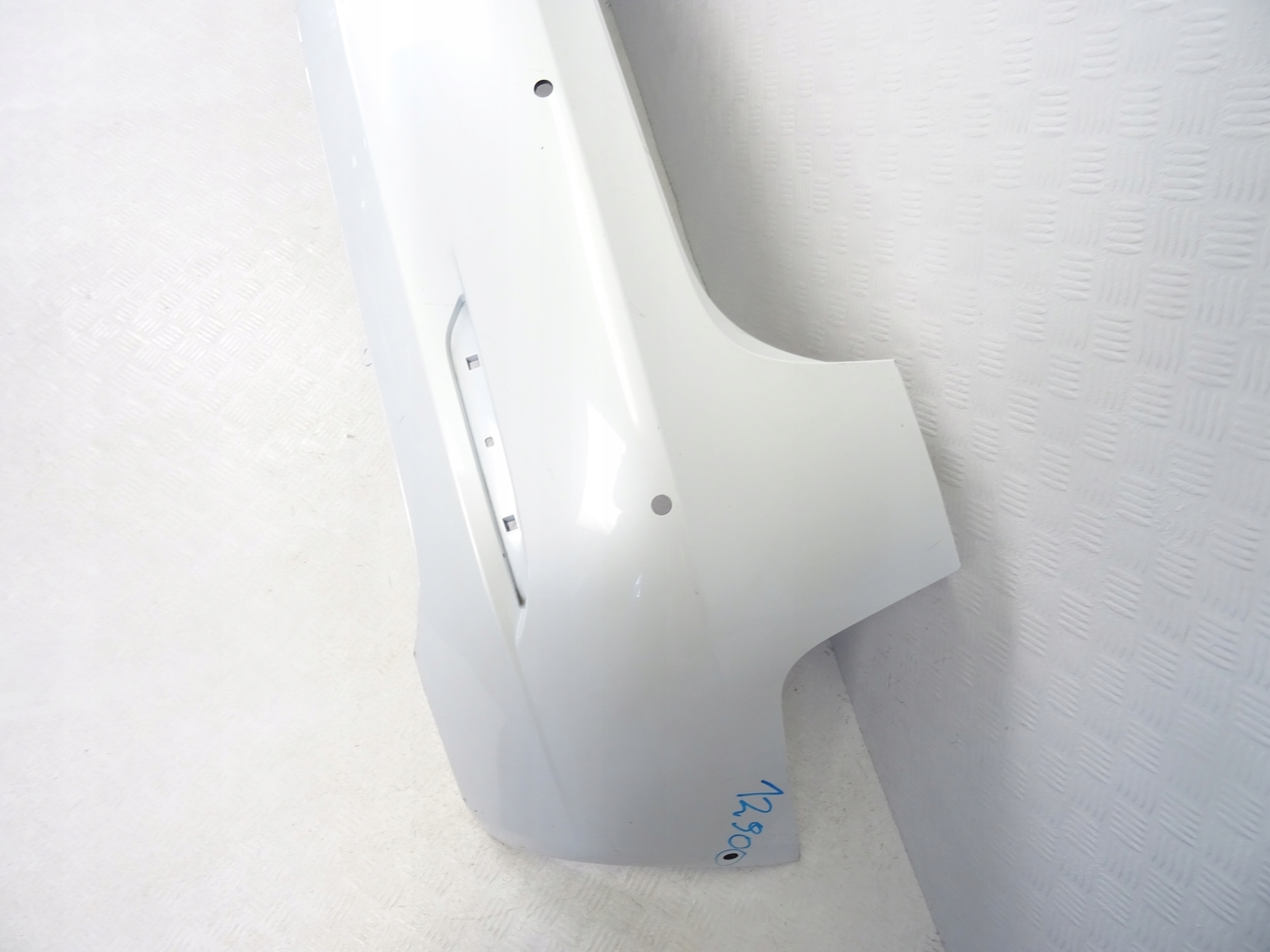 Tesla 3 Stoßstange heck hinten