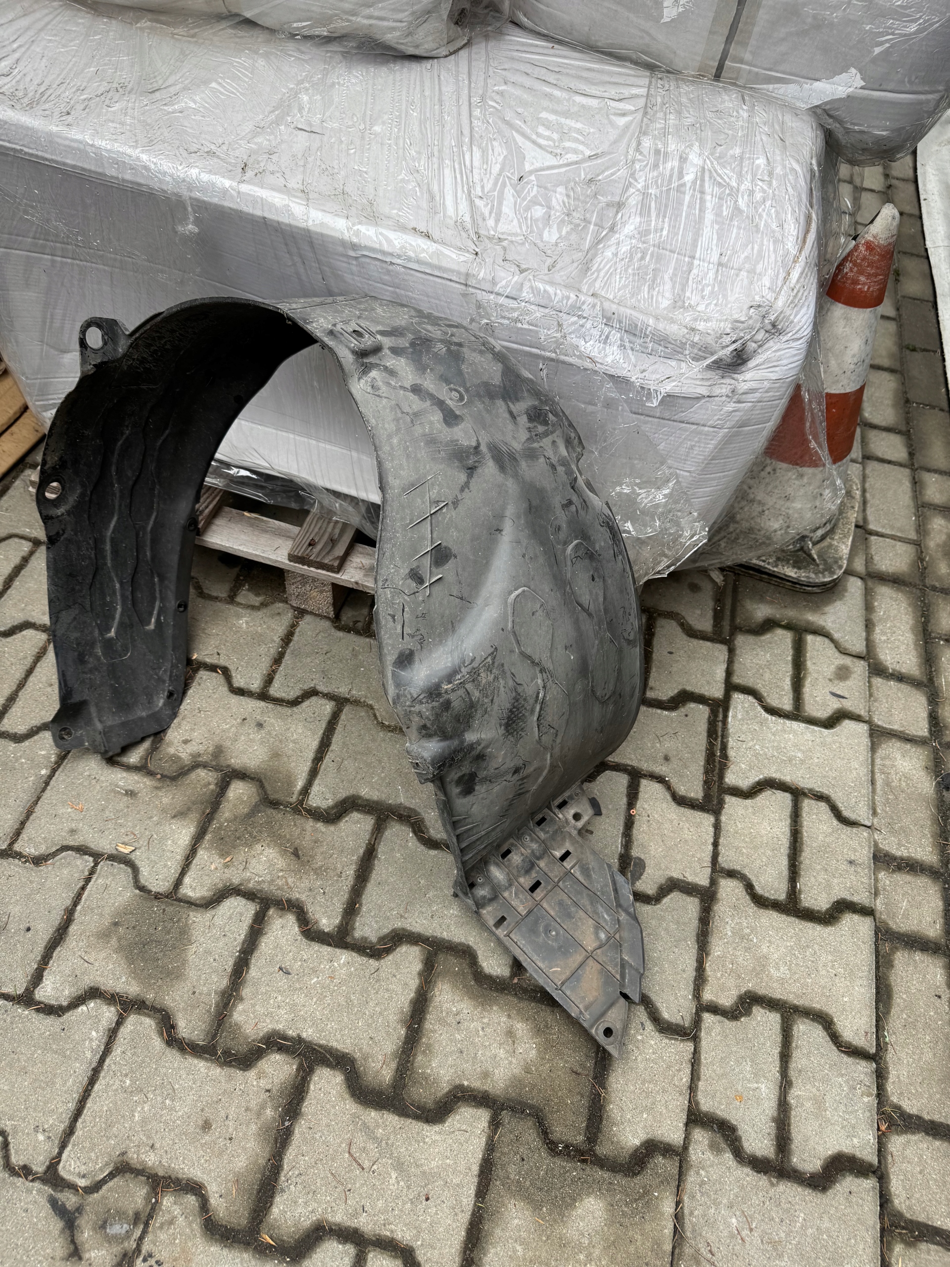 KIA RIO III 868131W000 NADKOLE LEWE PRZÓD ORYGINAŁ