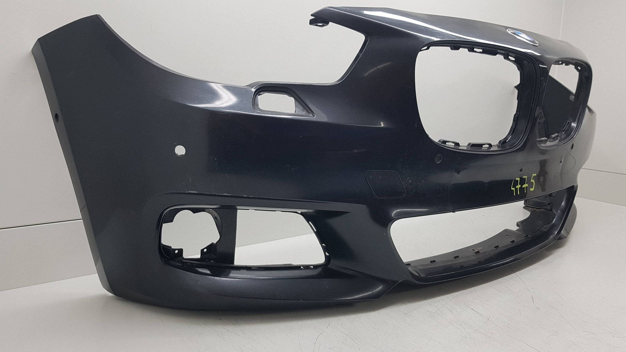 BMW 5 GT M PAKIET nárazník předek 51118049234