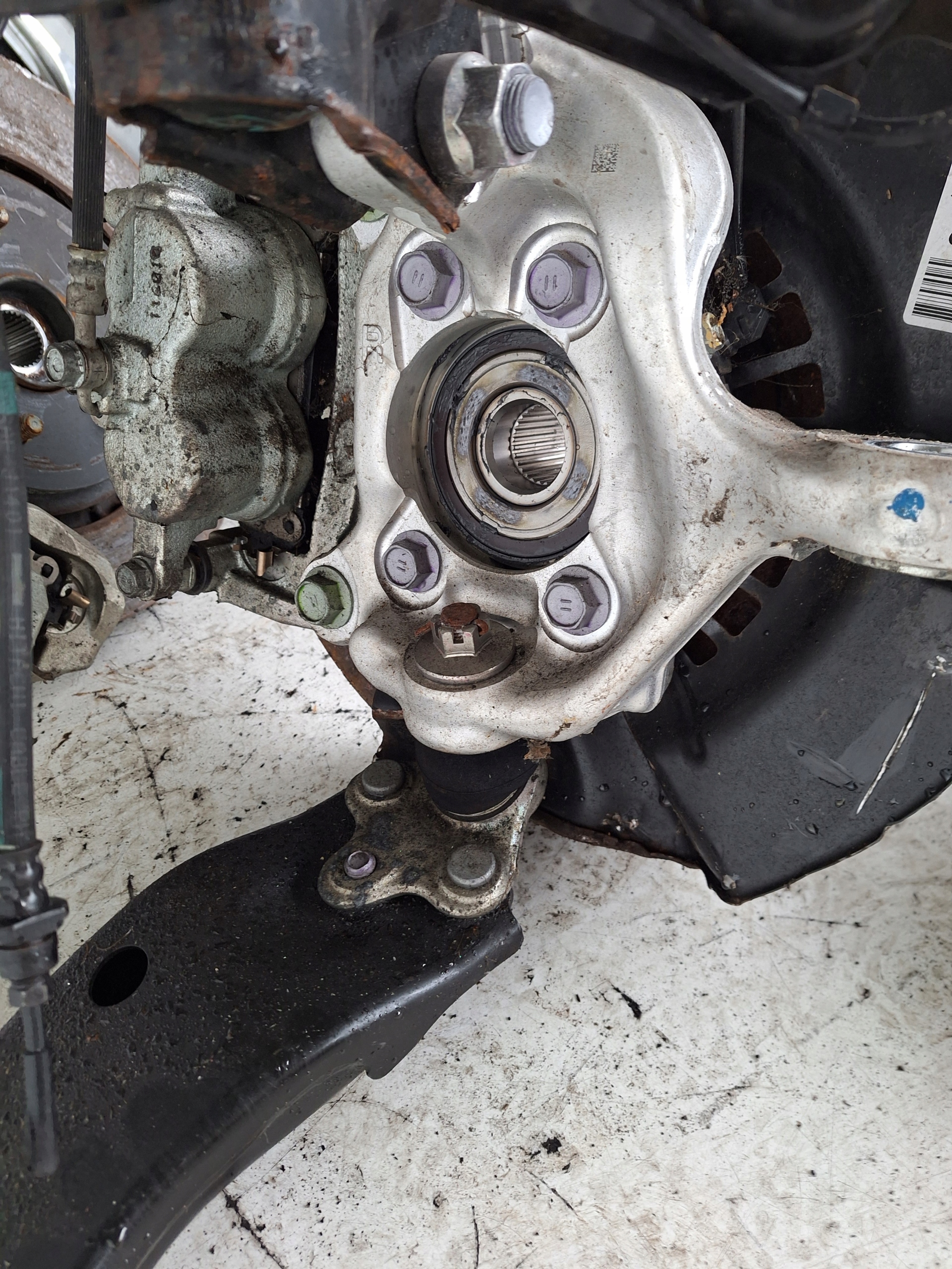 TOYOTA SIENNA IV 2022-> MACPHERSON swing left 2.5 HYBRID