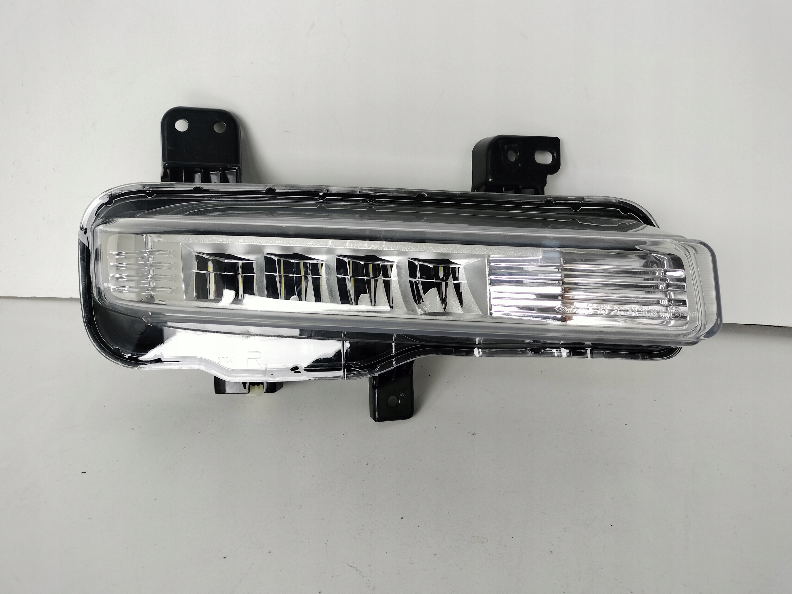 ГАЛОГЕН правый FORD Explorer 20- led