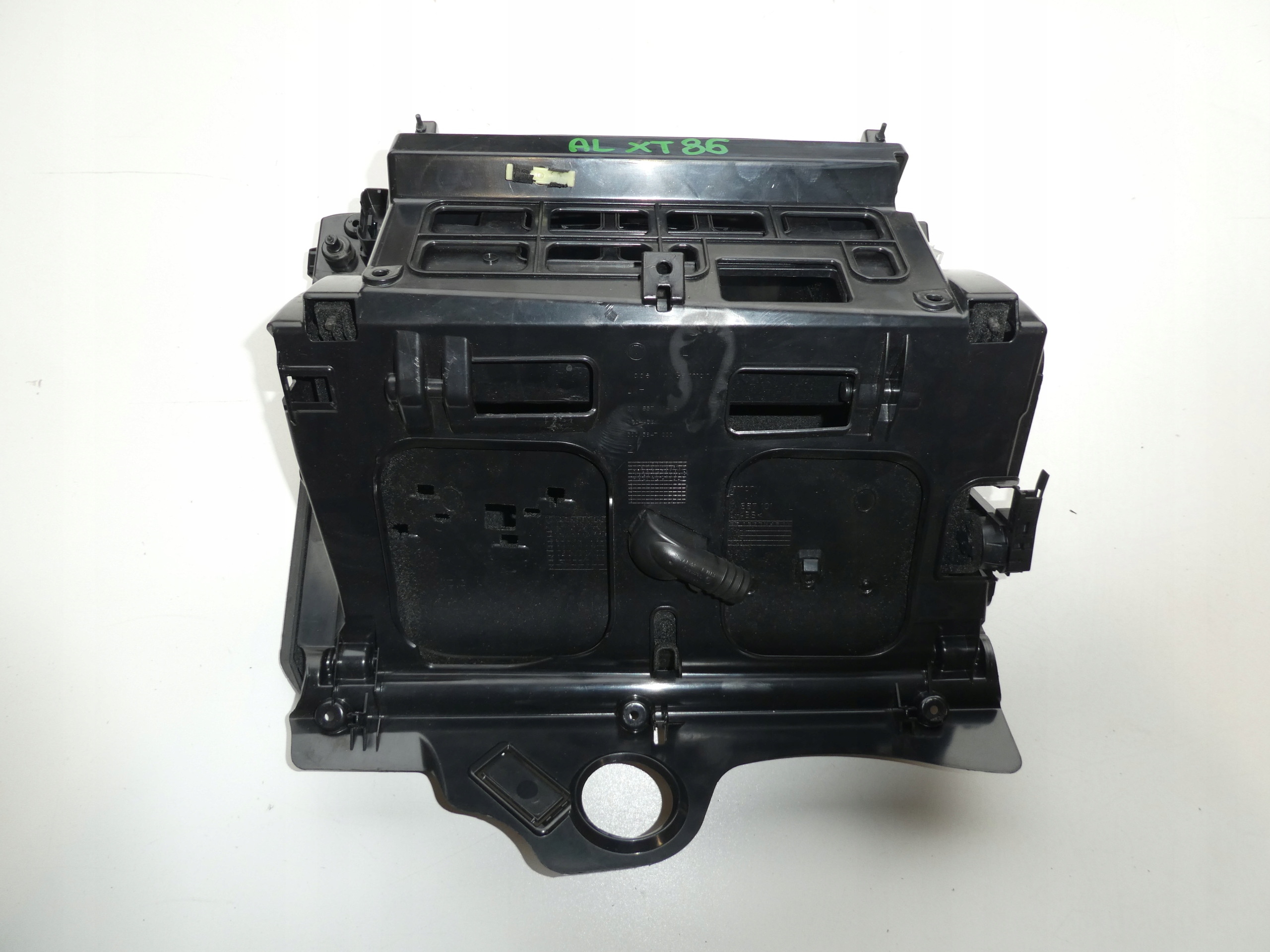 бардачок пассажира vw PASSAT B7 3C1857101L