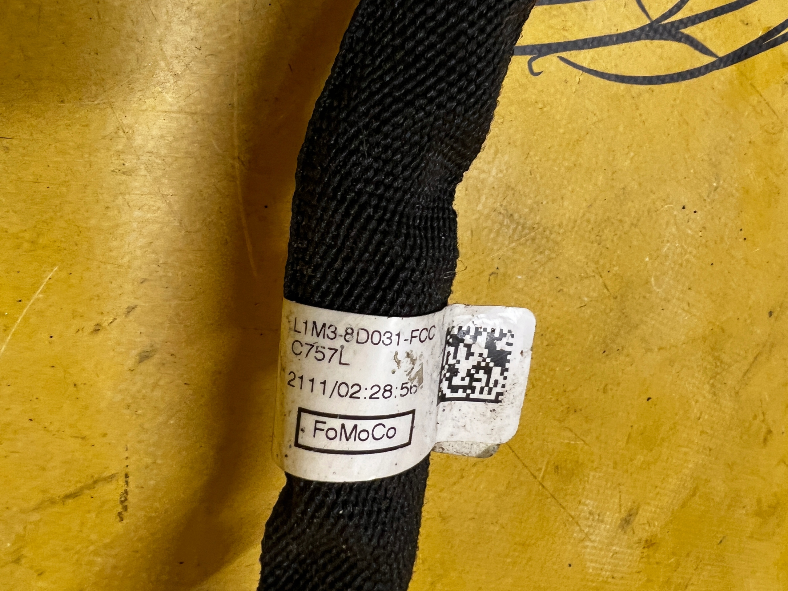 бачок расширительный патрубок воды FORD Explorer MK6