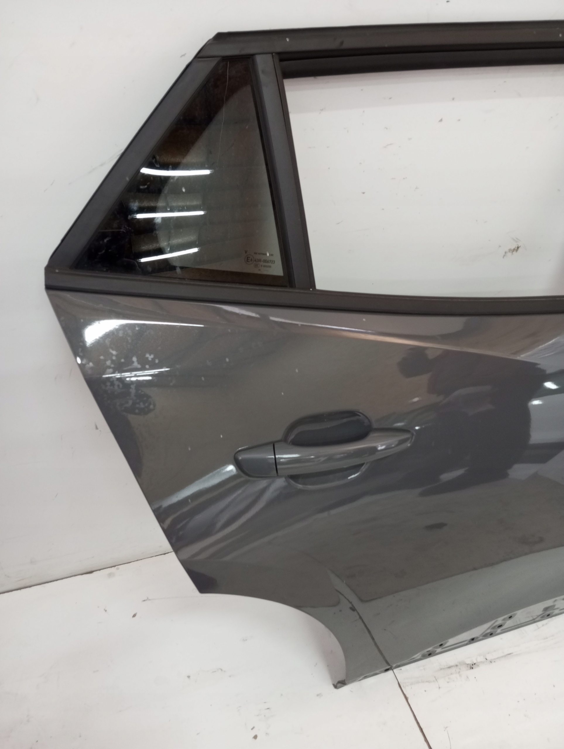 Tür rechts hinten PEUGEOT 2008 24R