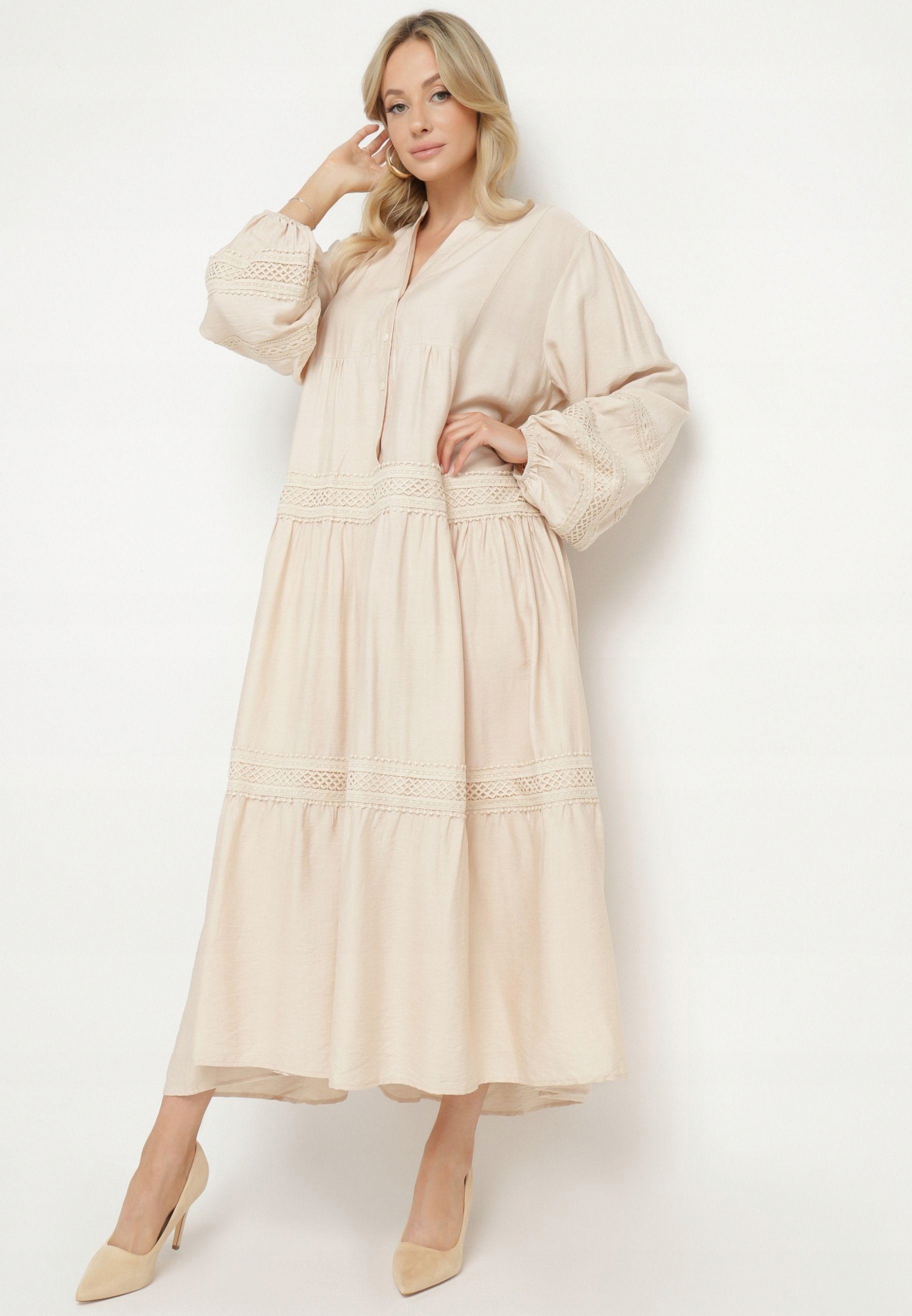 Born2Be Béžová Šaty M/L s rozevřením