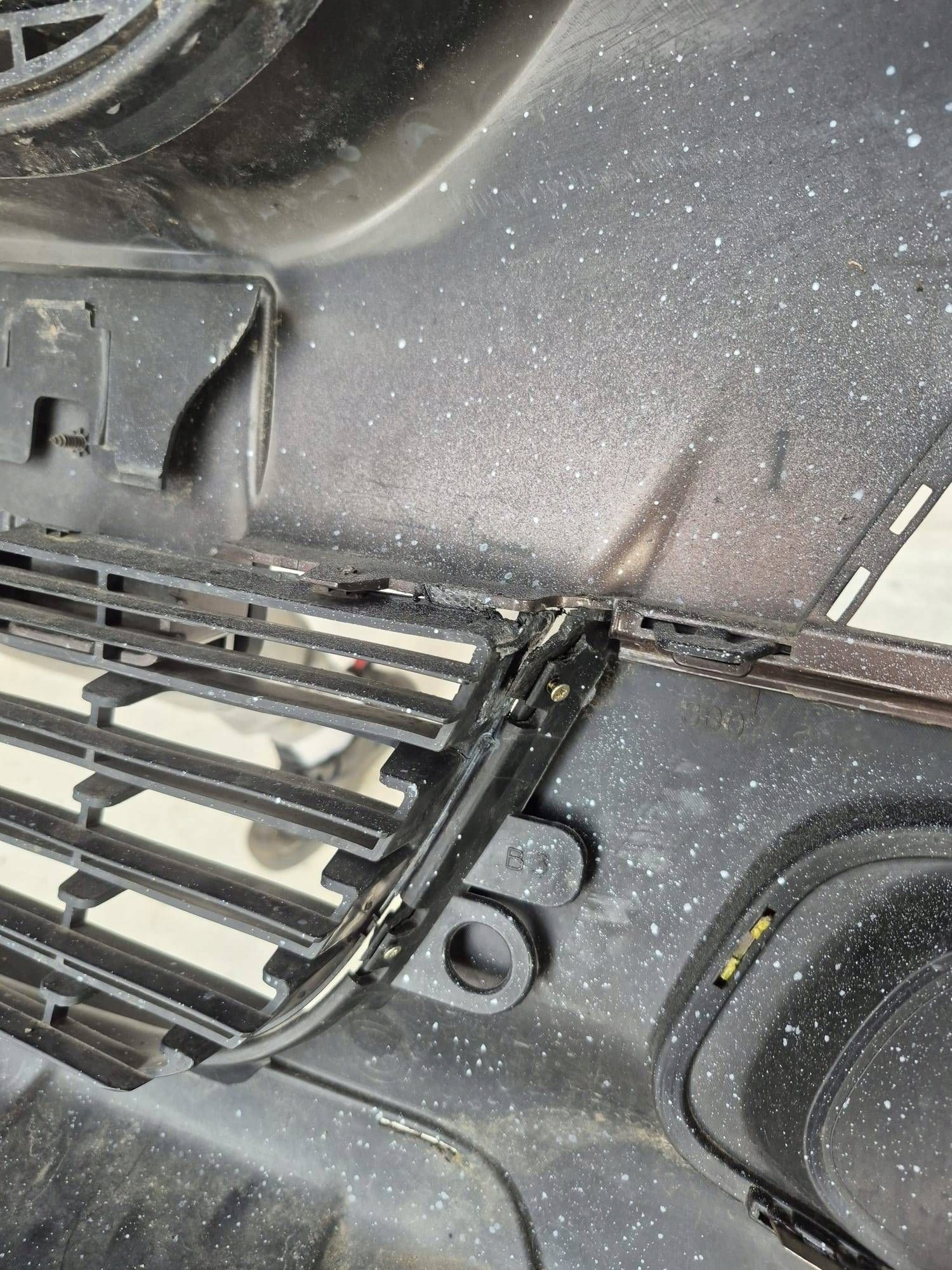 PEUGEOT 2008 and 1 13-16 bumper front front 9802521077