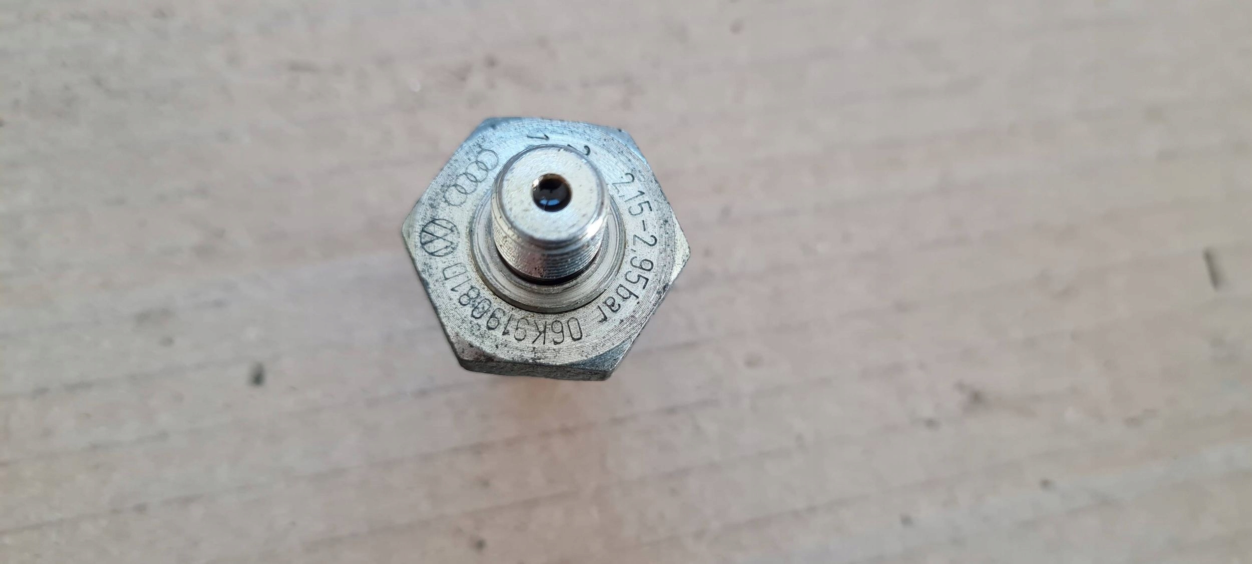 Q5 80A sensore pressione olio 2.0 TFSI 06K919081D A4 B9 8W A5