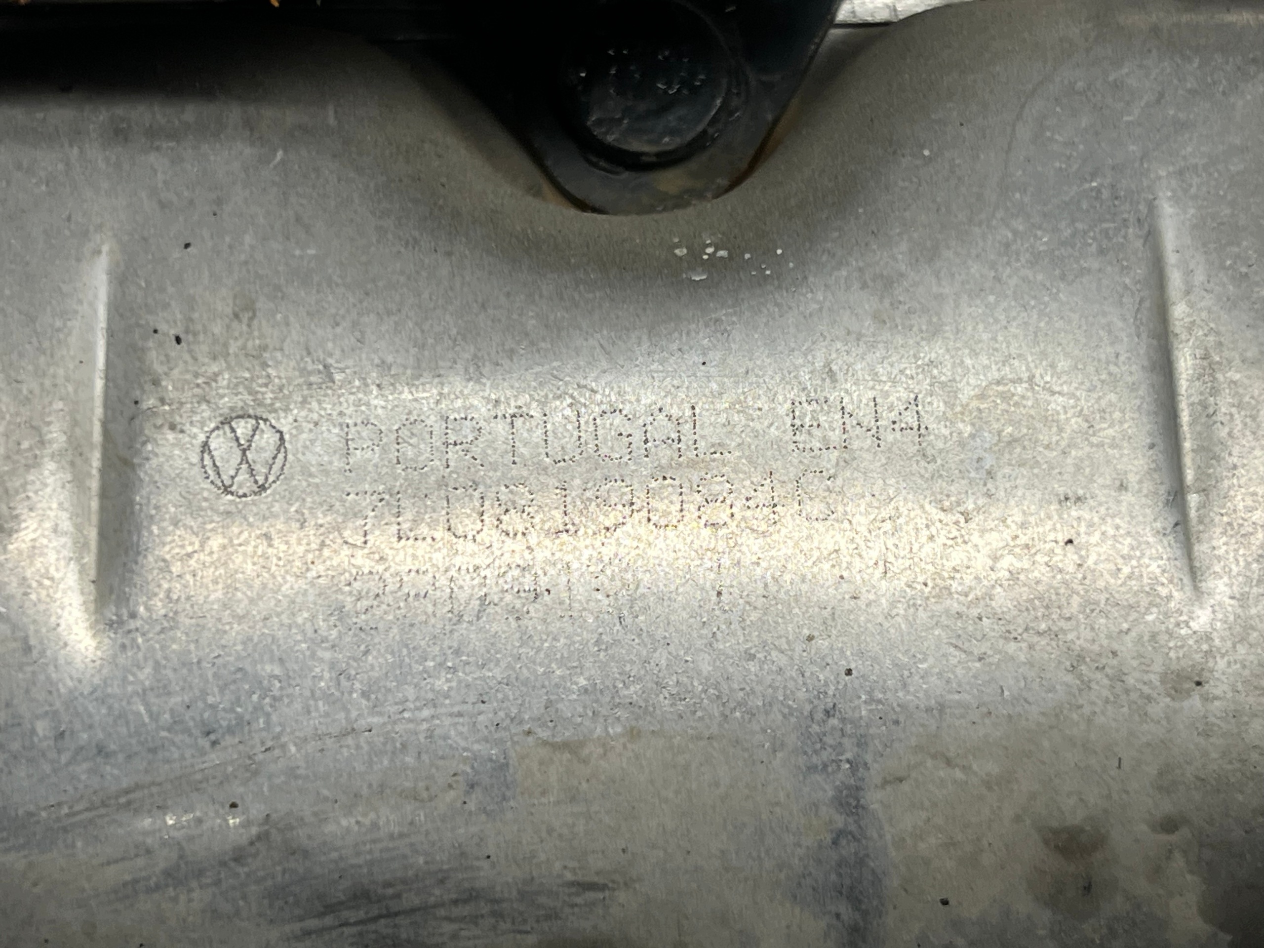 TLUMIK WEBASTO AUDI Q7 7L0819084C