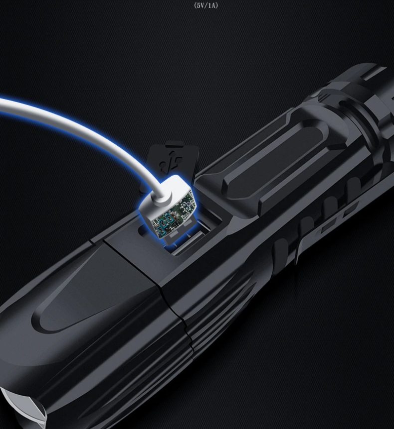 LATARKA SWAT Z ZOOM -XHP90.2 NAJMOCNIEJSZA Materiał aluminium