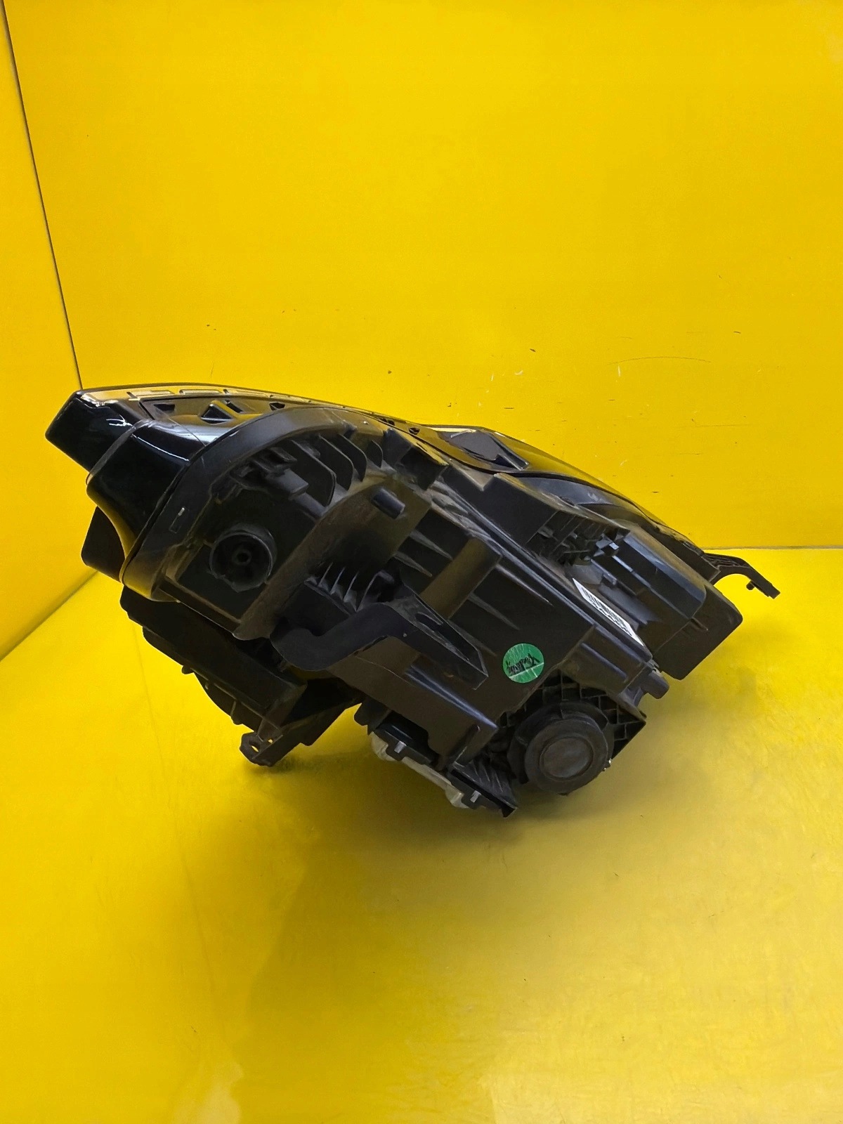light right front Volvo EX30 Full Led 80000628