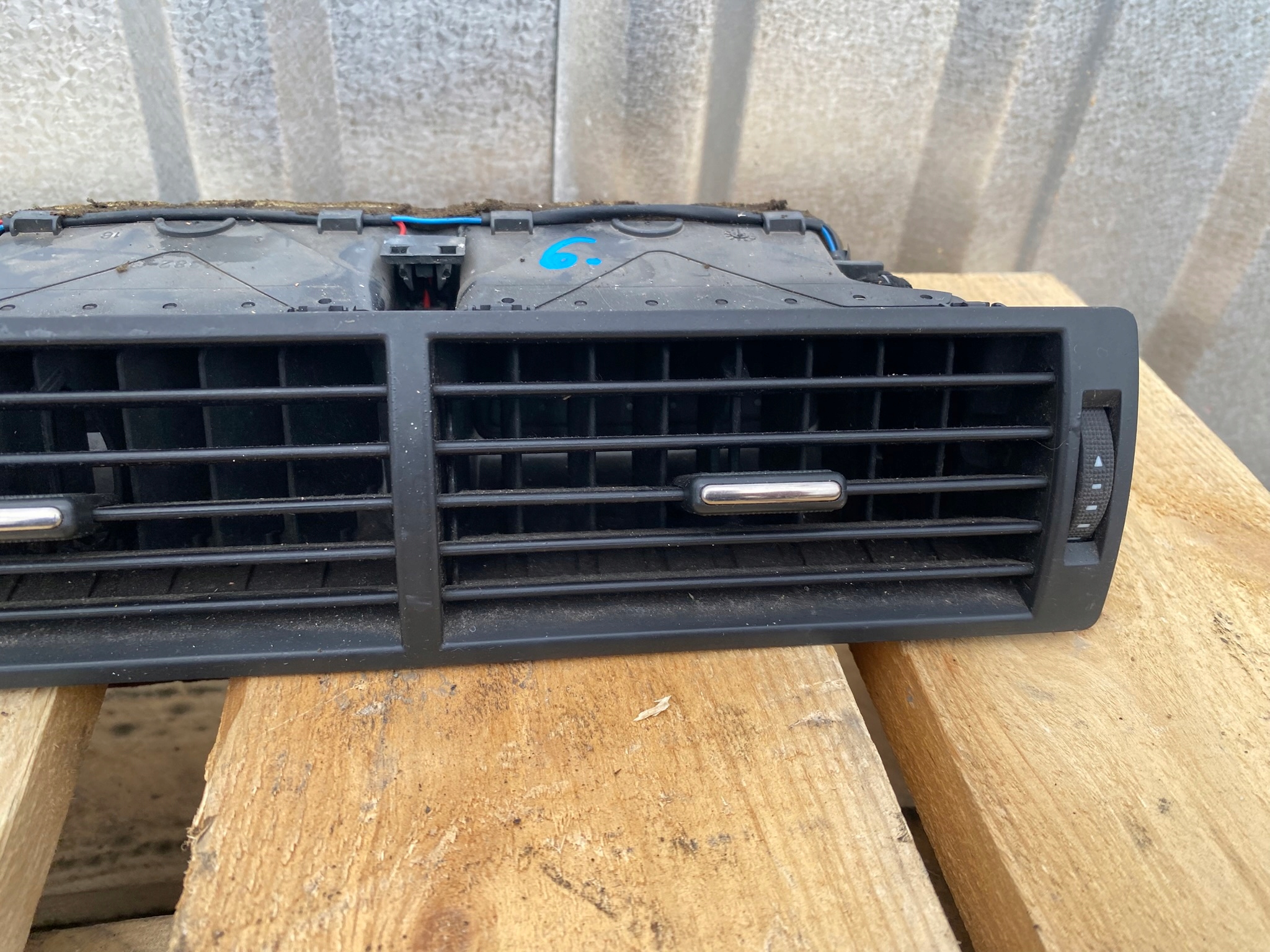 grid air conditioning devices central AUDI A4 B6 B7 8E0820951H