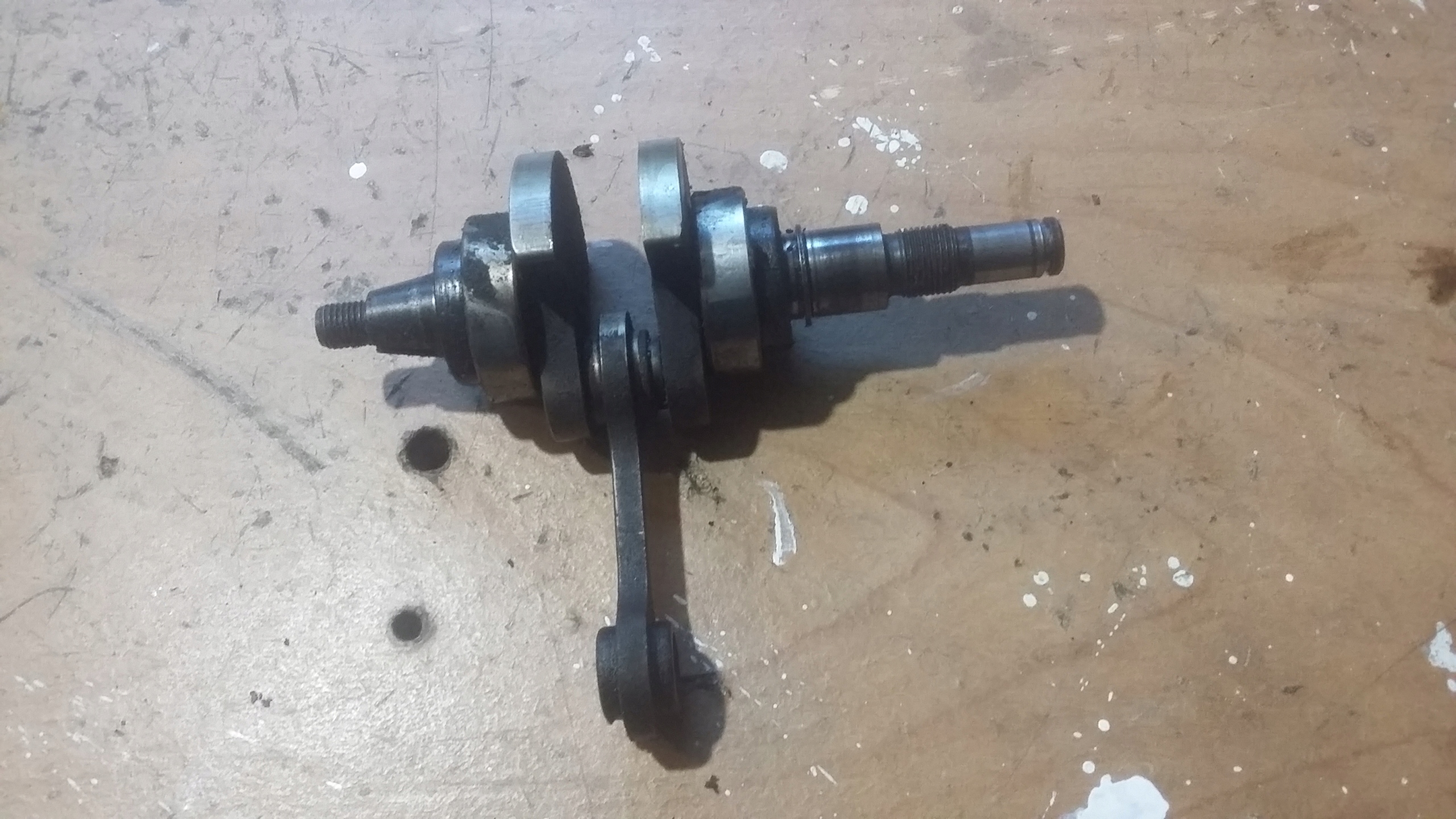 Stihl 018 pilarka wał korbowy oryginał P-10 Typ silnik