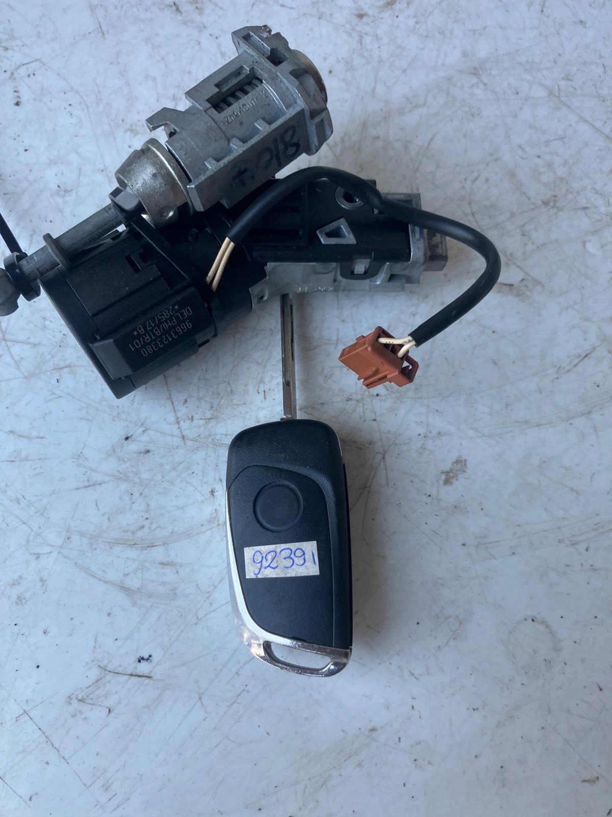 Allumage Insert de la serrure Clé PEUGEOT 308 T9