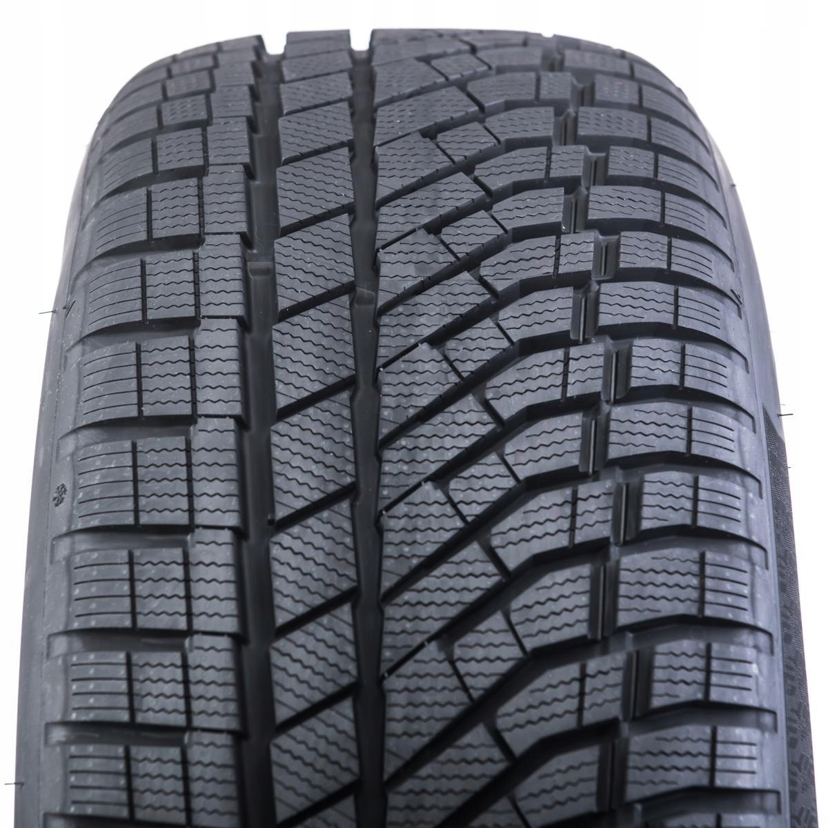 2x OPONY 265/35R20 Falken Eurowinter HS02 PRO