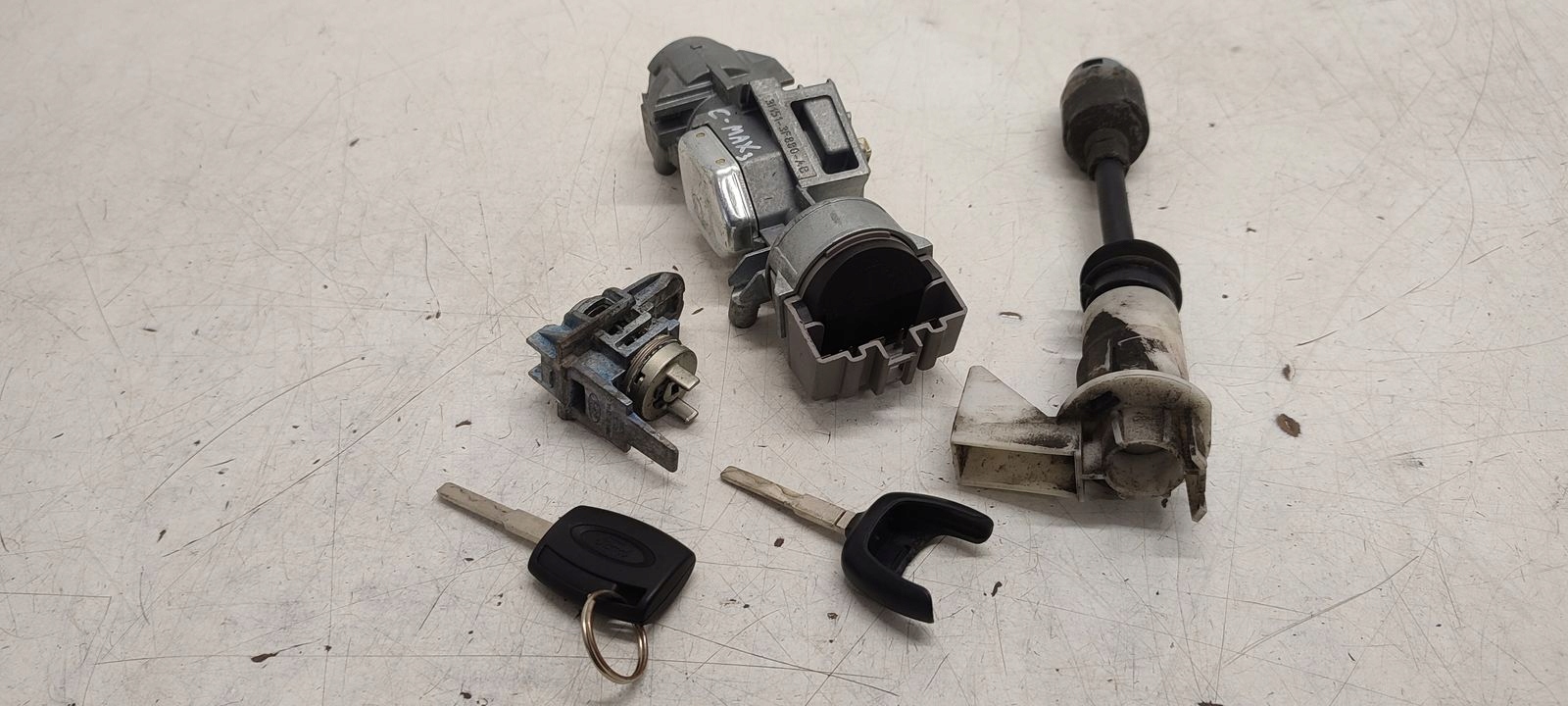 Allumage Insert Clé Ford C-MAX 1,6 16V