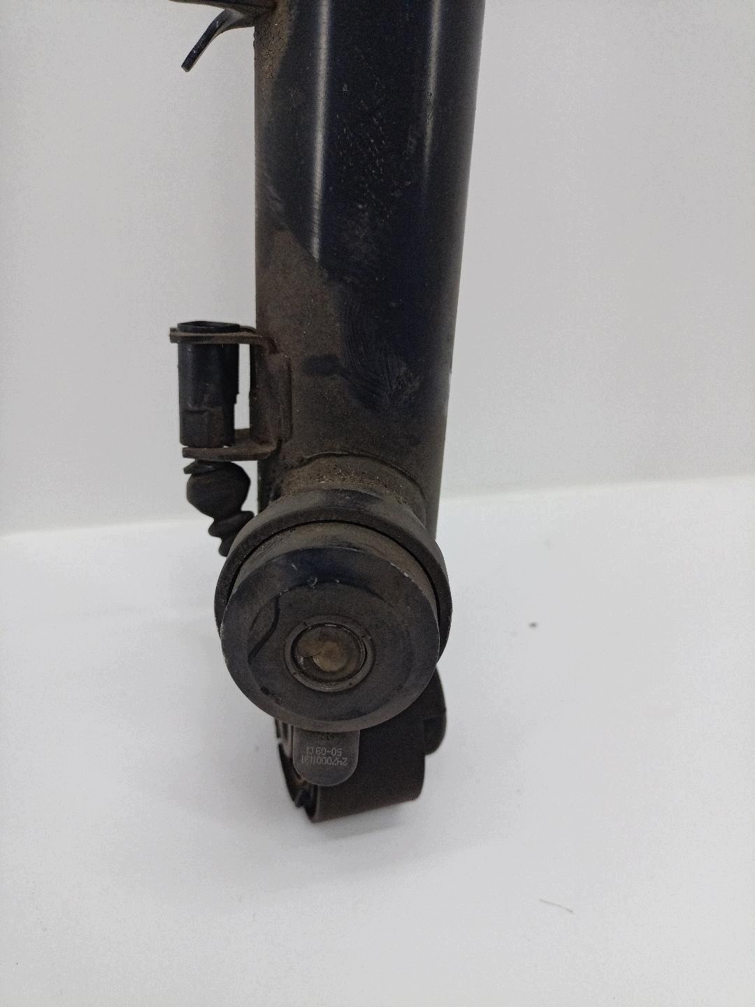 shock absorber rear part right side Audi A5 8T 2010 8F0513026