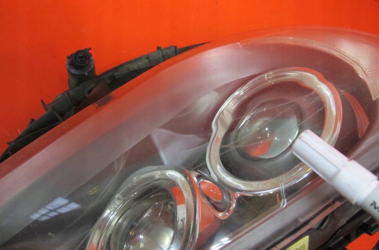 BMW et E87 E81 Droit Feux phare REFLEKTOR Droite Avant XENON Lave phare Support KPL