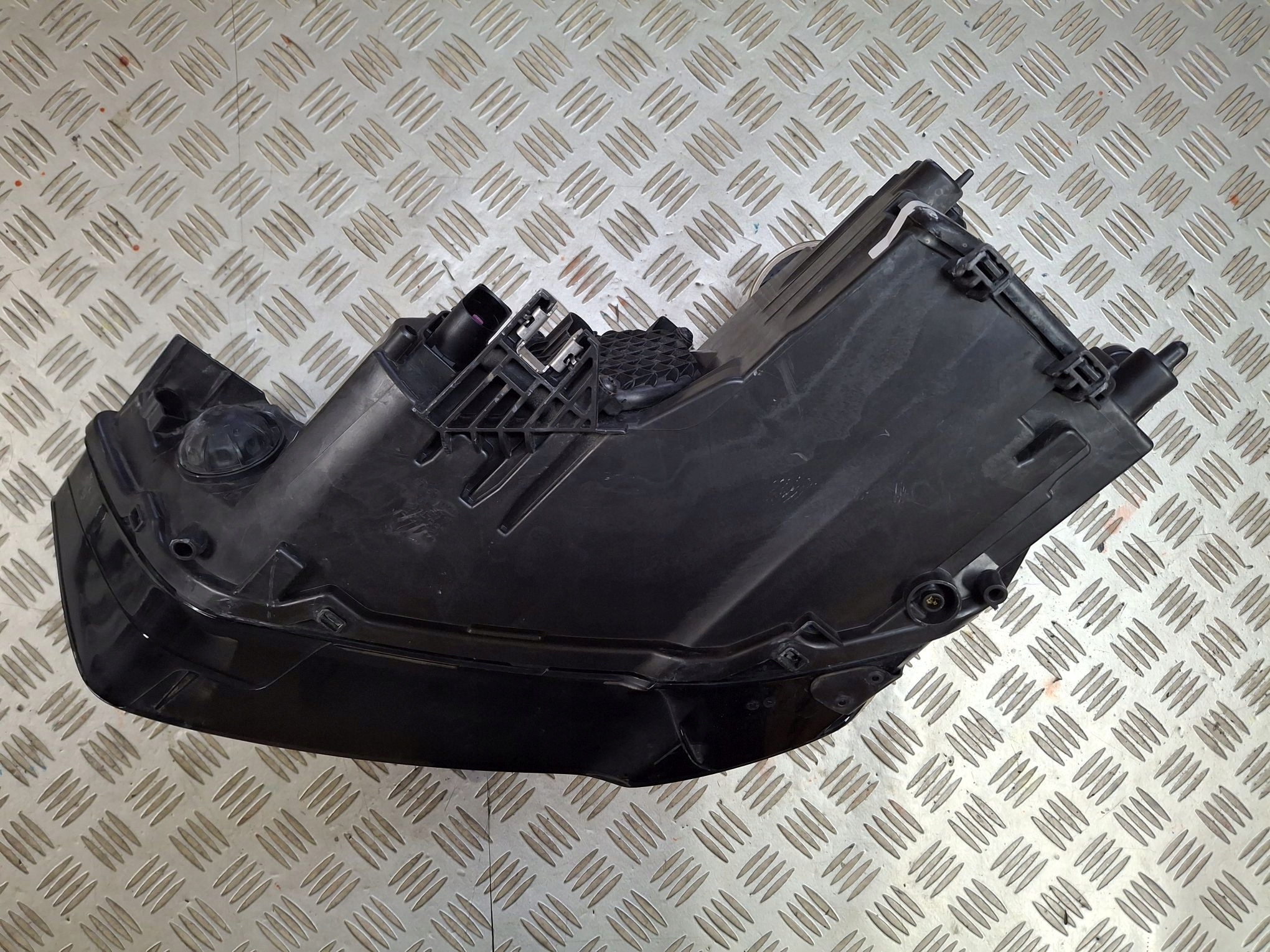 light right front AUDI A1 LIFT 2014R-> 8XA941004 EUROPA