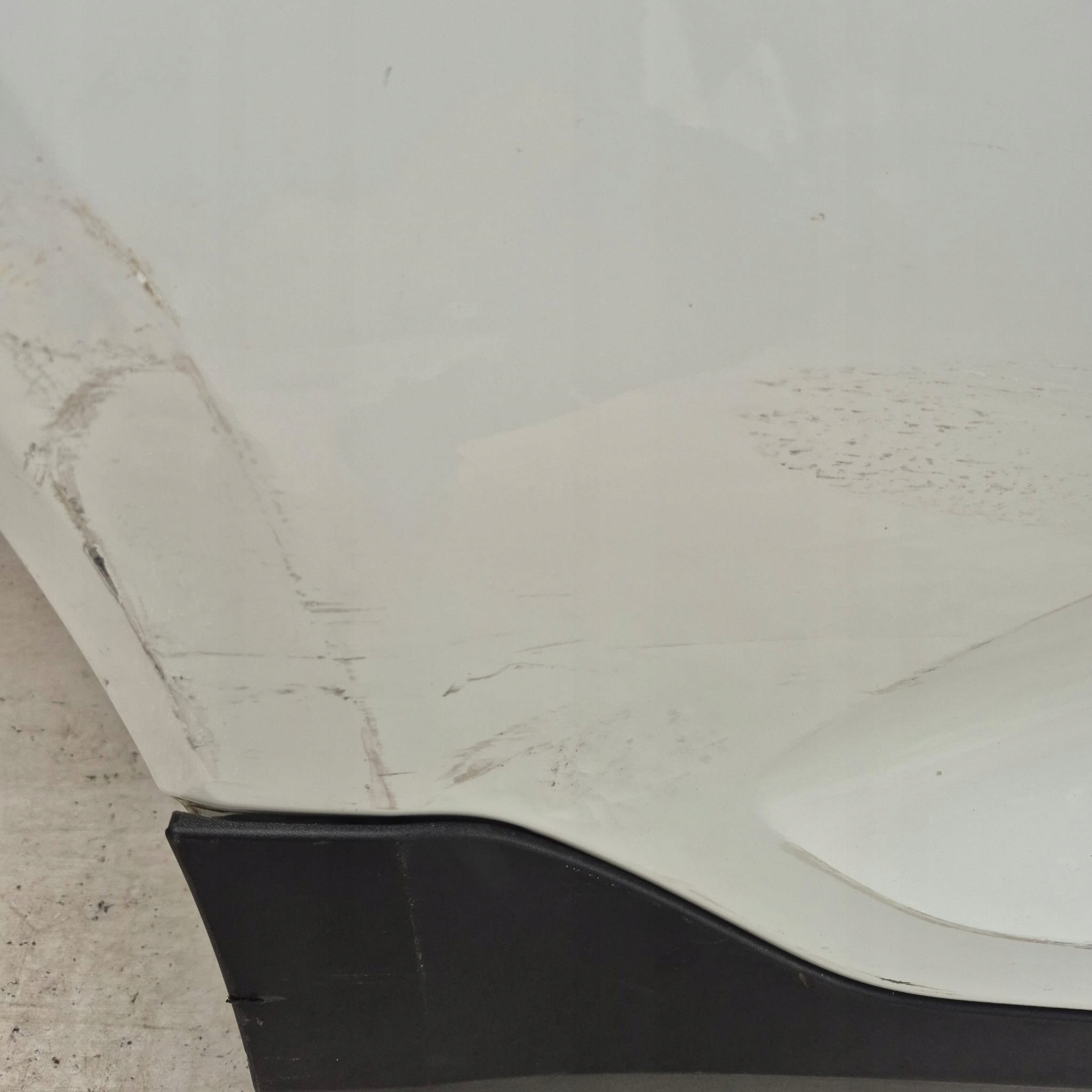 VOLVO XC40 17-> Tür heck hinten rechts
