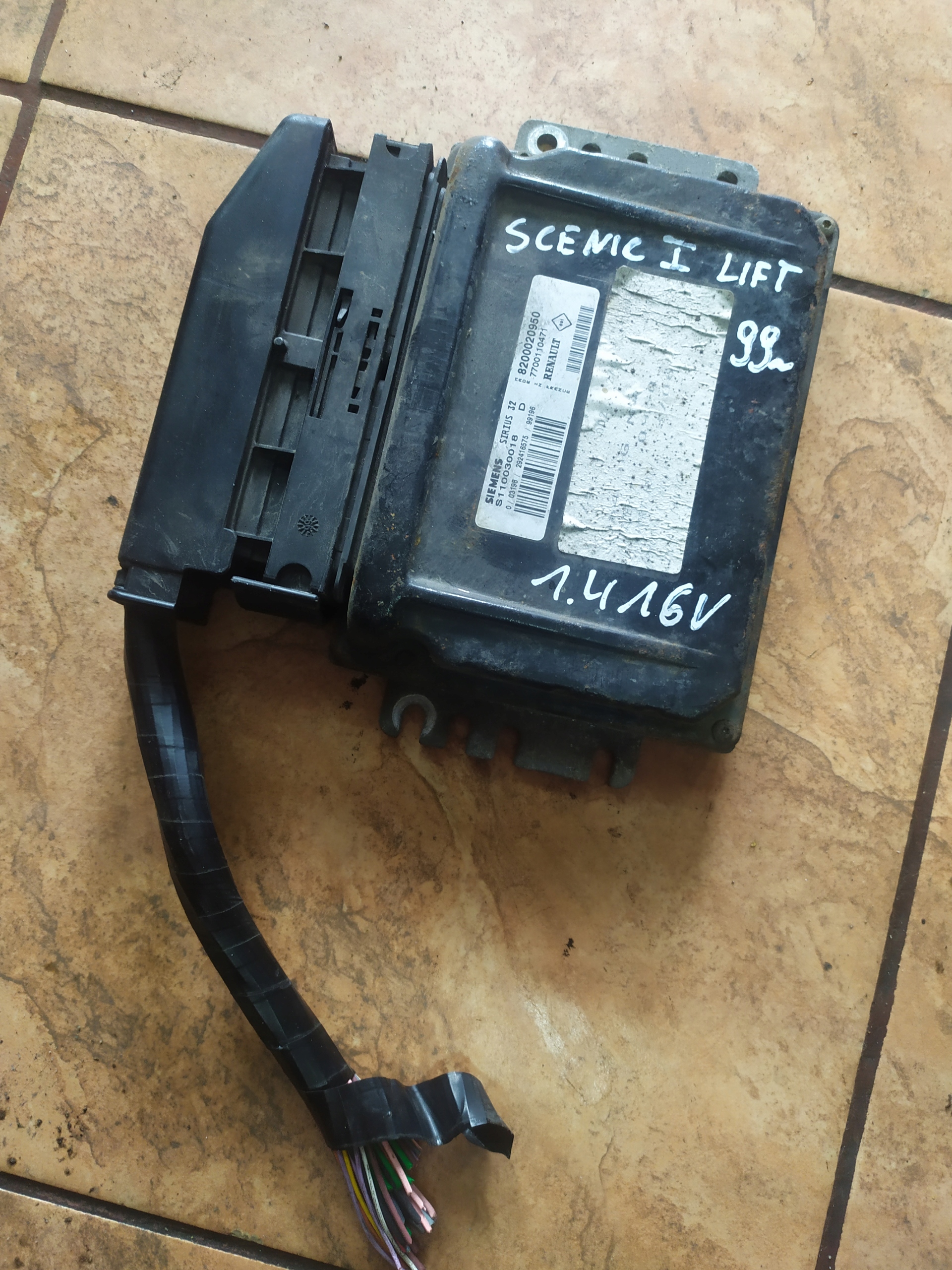 KOMPUTER STEROWNIK SCENIC I LIFT 1.4 16V 99