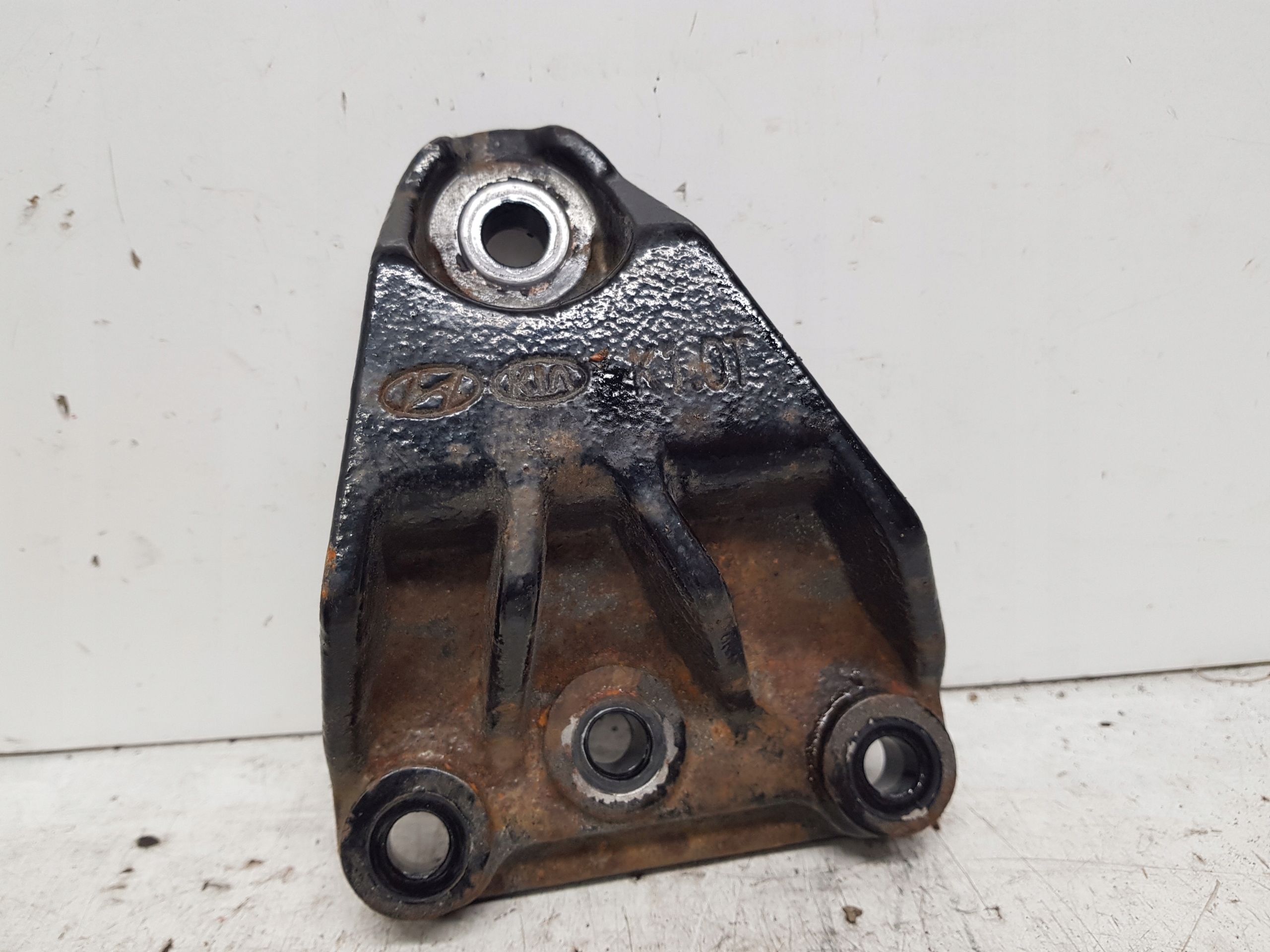 KIA RIO IV LIFT STONIC engine mount 1,0 T-GDI 2022R