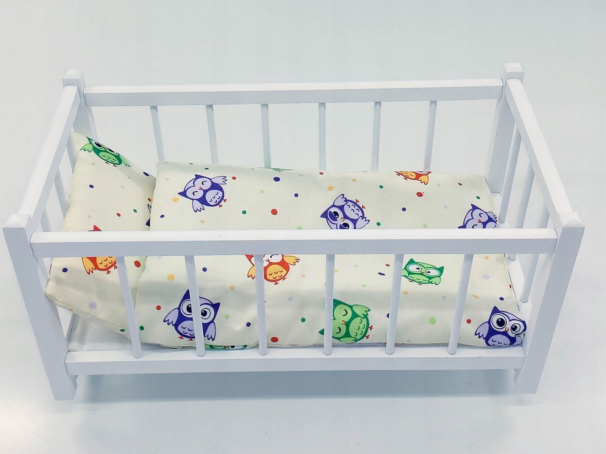 BIAŁE DREWNIANE ŁÓŻECZKO DLA LALEK + POŚCIEL 3 elementy