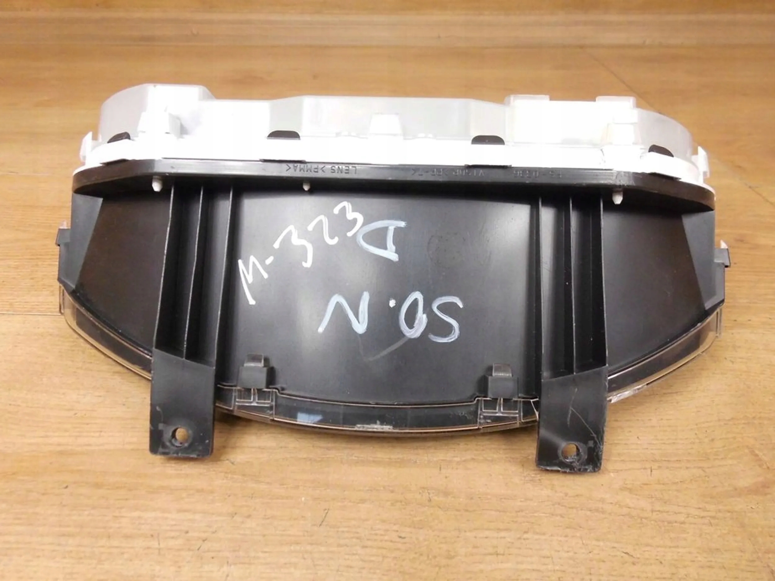 Subaru Legacy 2012 2.0 DIESEL dials 85004AJ29