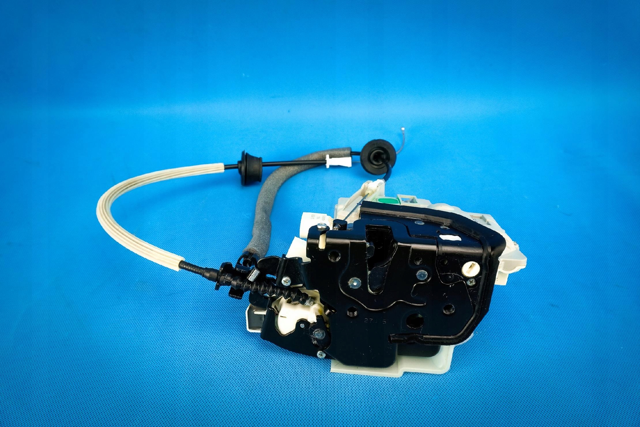 lock door front dociag right Audi Q7 SQ7 4M 4M1837016E