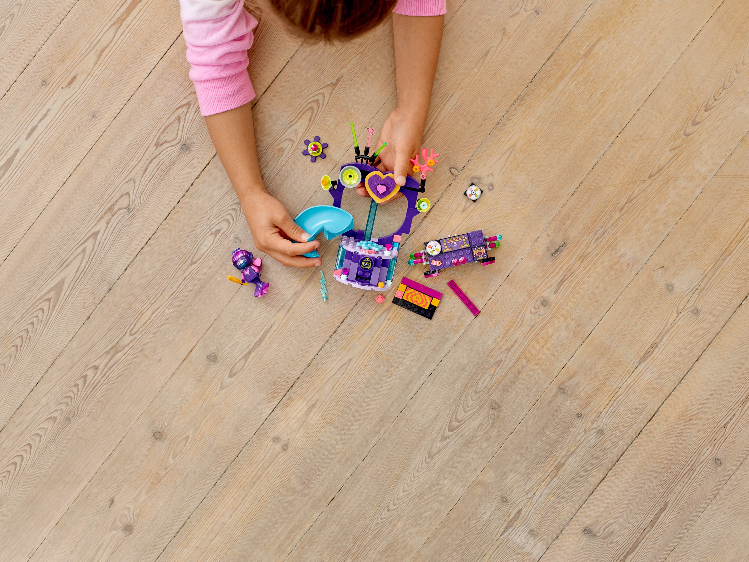 LEGO Trolls Impreza techno na rafie DJ 41250 Bohater Trolle