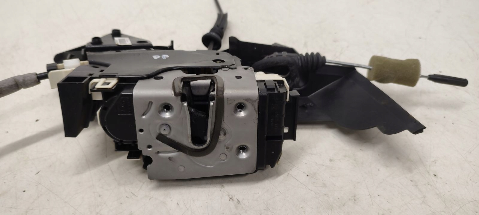 lock door front front right Mercedes W204