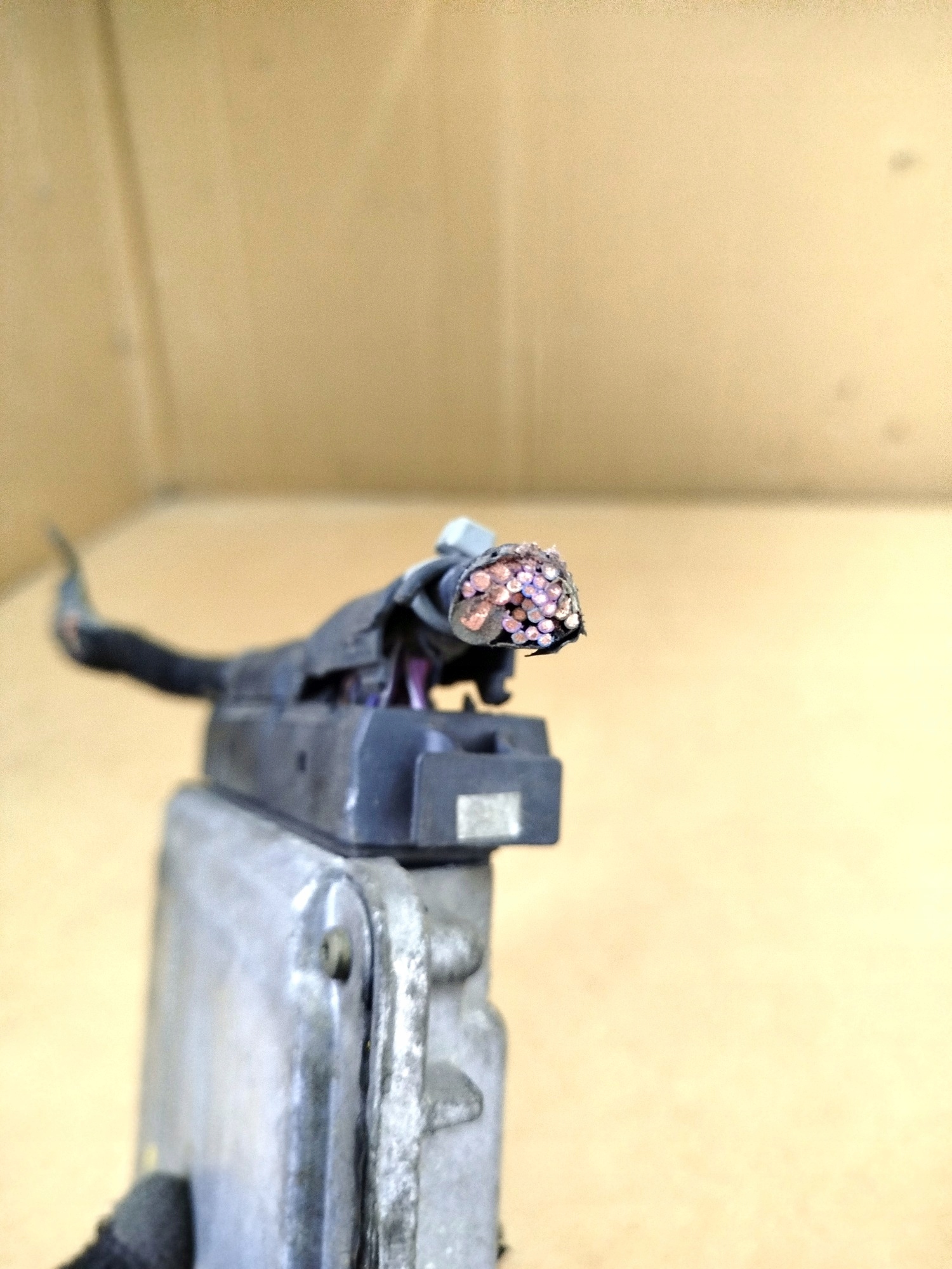 KOMPUTER STEROWNIK SILNIKA VOLKSWAGEN GOLF IV 036906034BB Numer katalogowy części 100