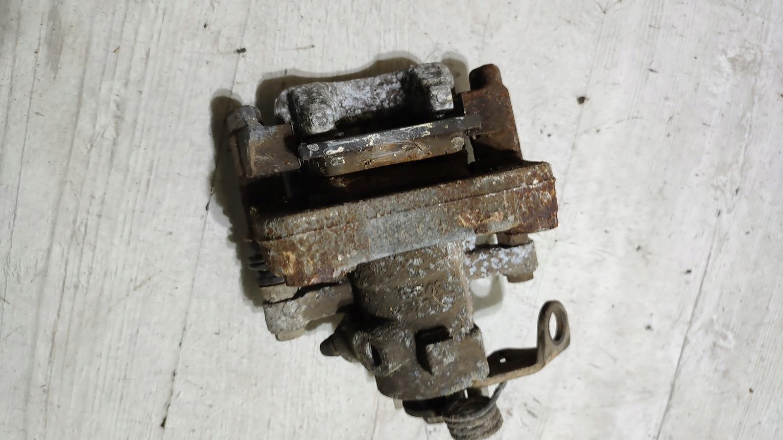 caliper left rear part Citroen C4 Cactus Lift