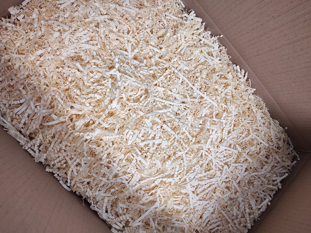 Wypełniacz papierowy wiórki kremowy 0,5kg / 500g