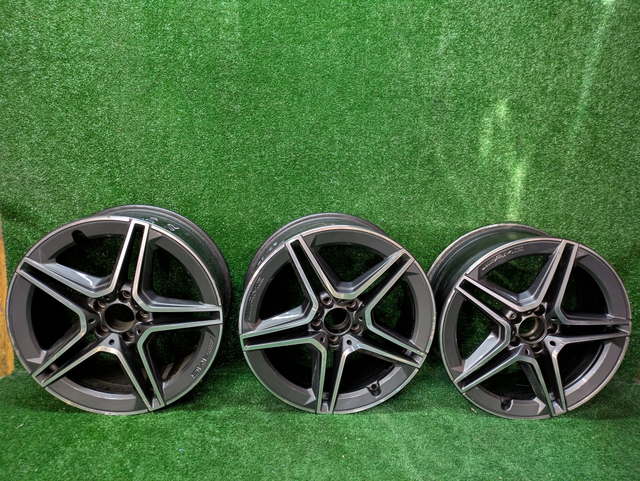 disk disk hliníkový MERCEDES 19" x 8J ET38 GLC W253 AMG NR.F324