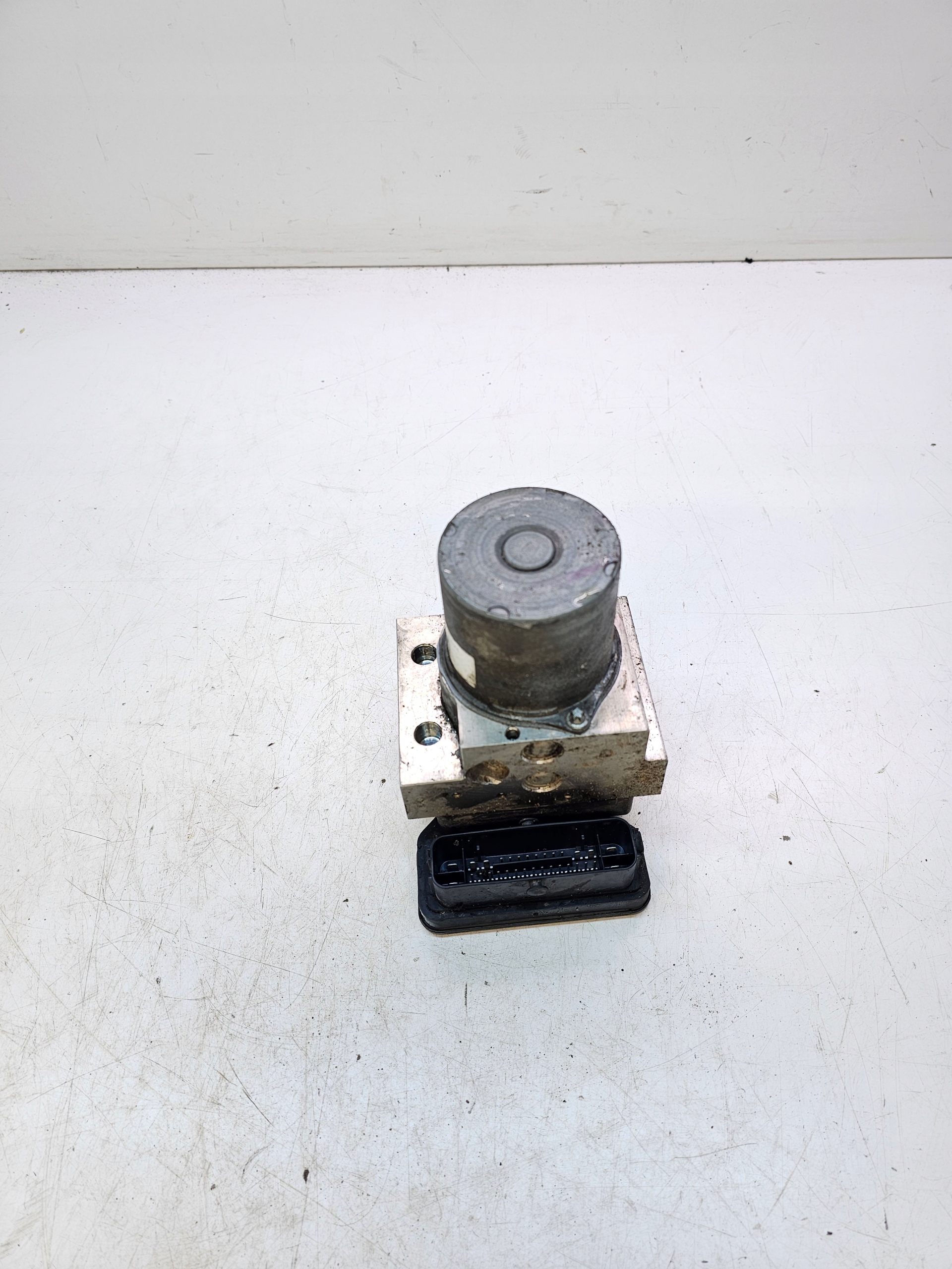 pump control unit ABS ESP AUDI A4 B9 A5 8W 8W0907379F 8W0907379D