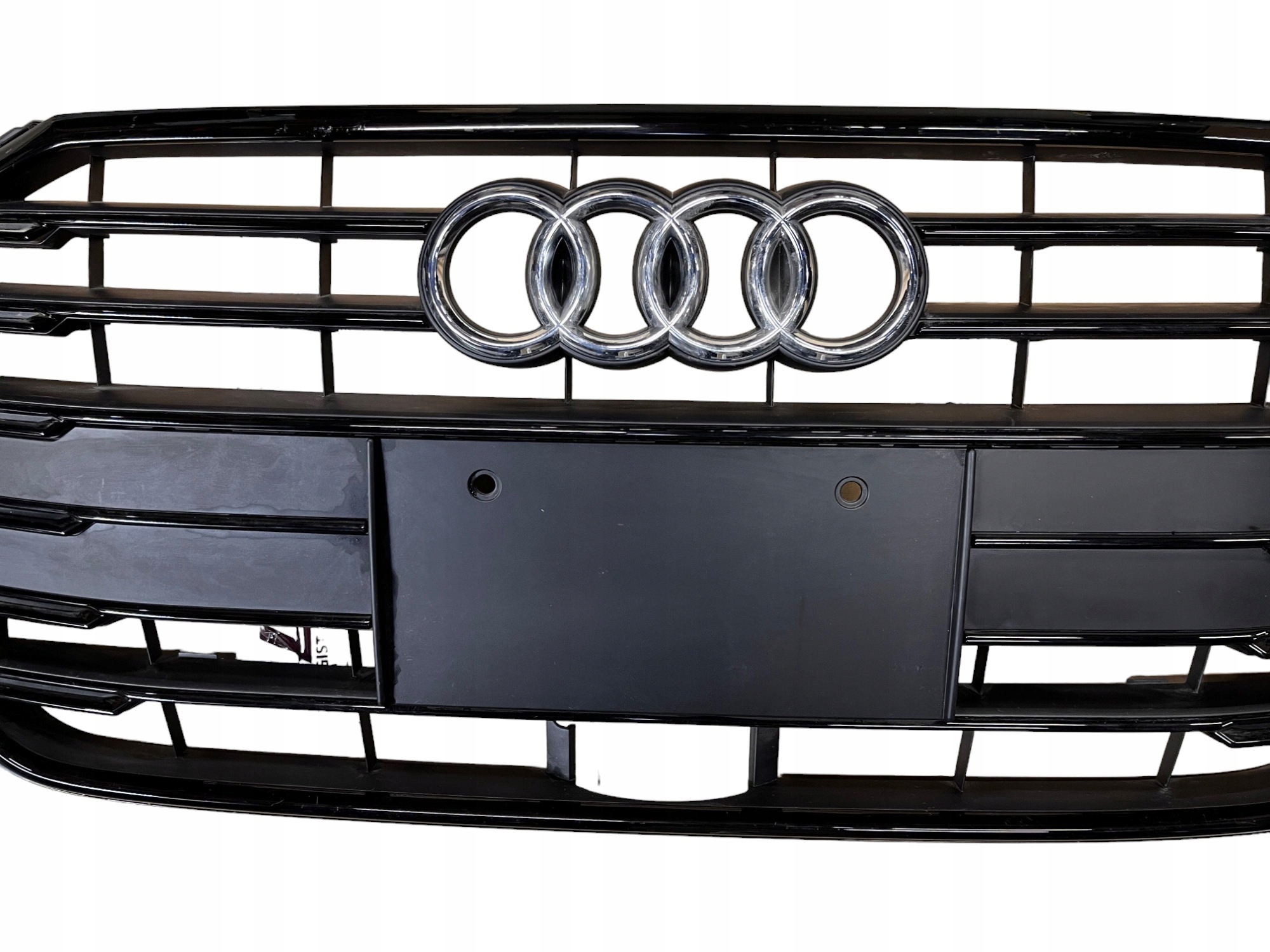 AUDI A8 S8 2018+ ATRAPA CHŁODNICY GRILL KRATKA PRZÓD 4N0853651H 4N0853651J Typ samochodu 4x4/SUV Samochody osobowe