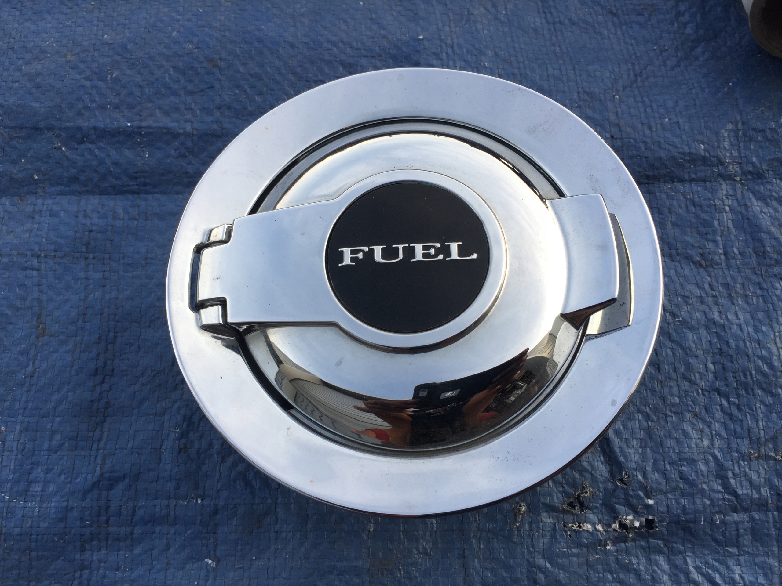 DODGE CHALLENGER 15 16 КРИШКА КРИШКИ ПАЛИВНОГО БАКА