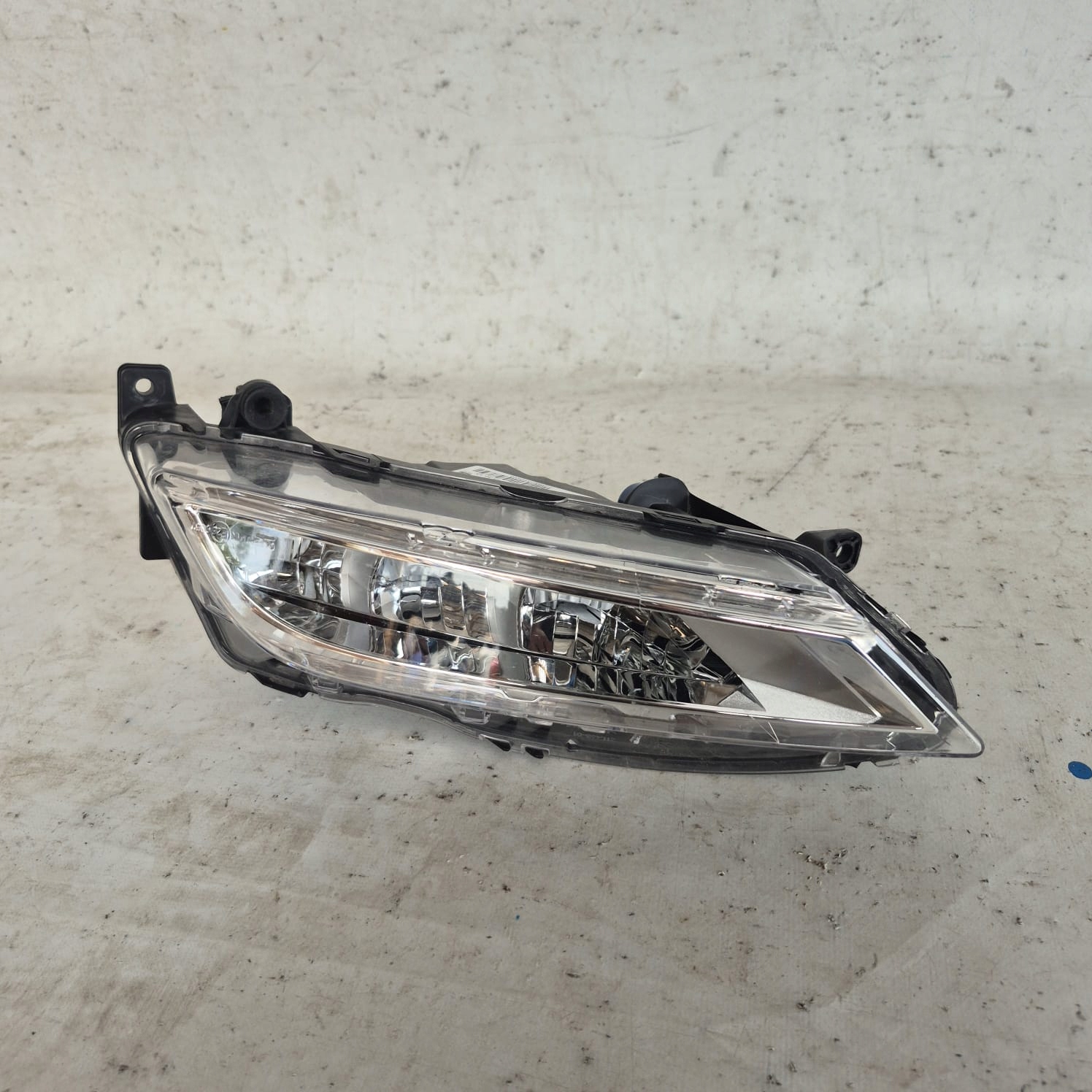 SEAT LEON III LIFT 16- fog light LED DRL left front front 5F0941701C