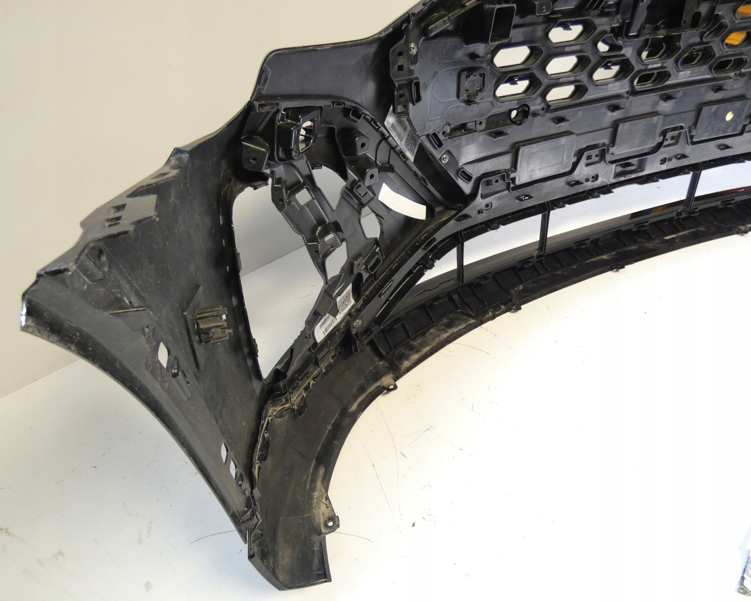 AUDI Q8 E-TRON FL S-LINE 4KE807725 POD 6 PDC SPRYSKI ZDERZAK PRZÓD PRZEDNI Wersja Europejska